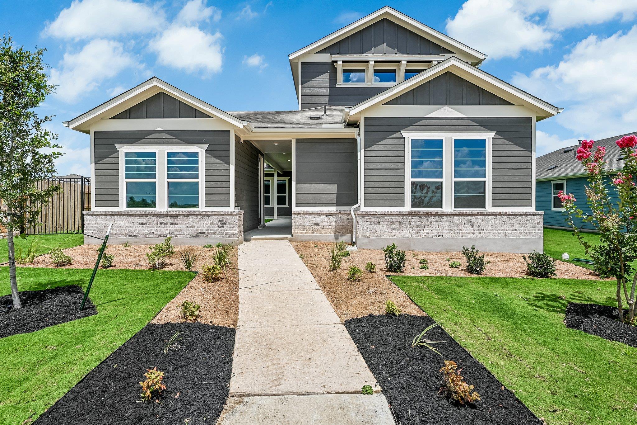 8601  Dongan Dr in Austin