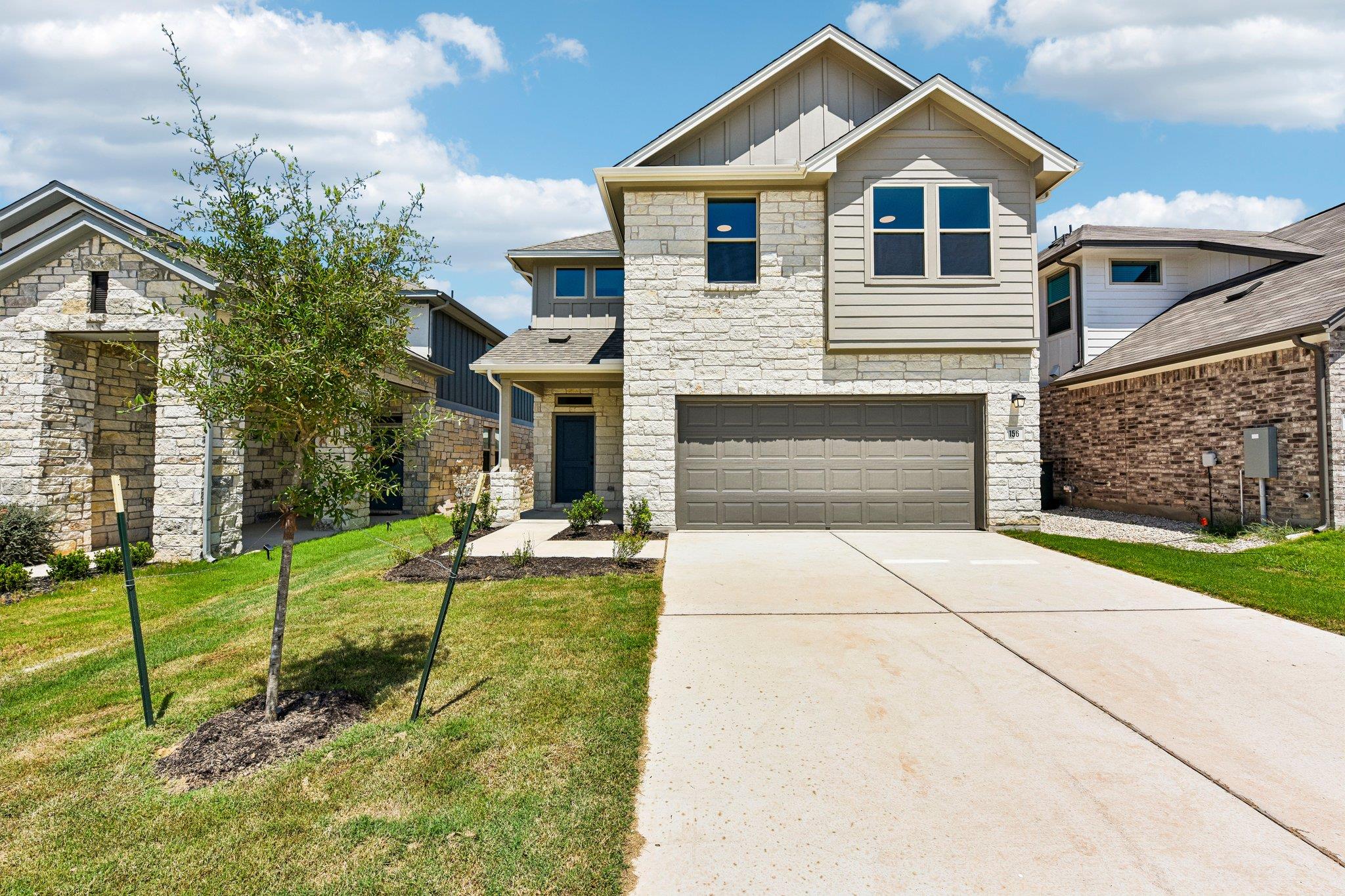 156  White Horses Dr in Kyle
