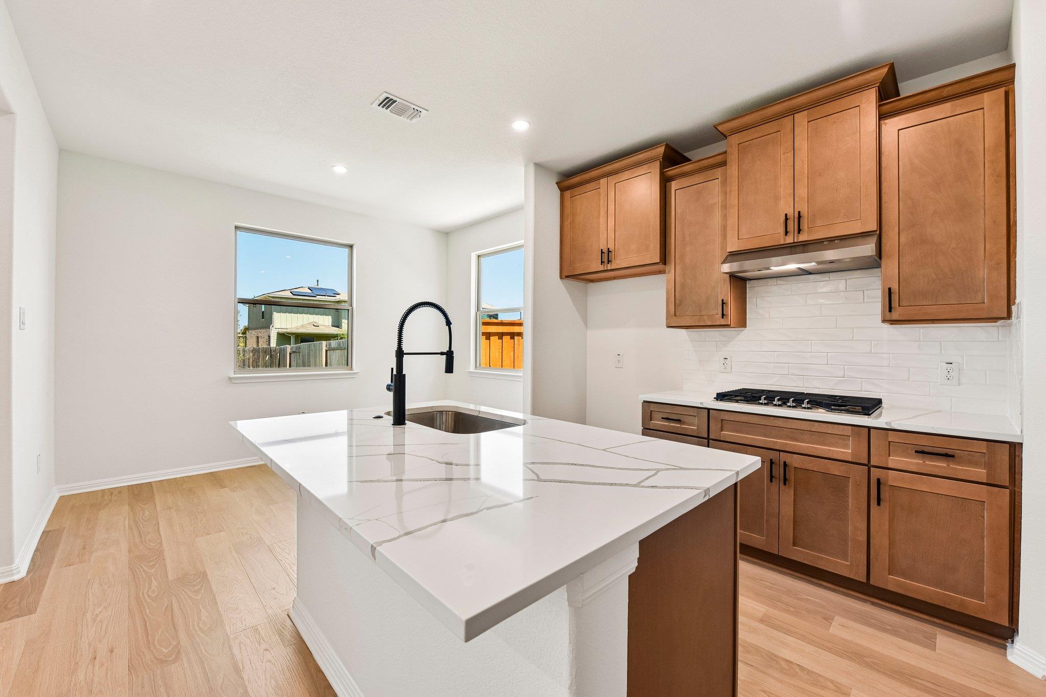 Home photo 4