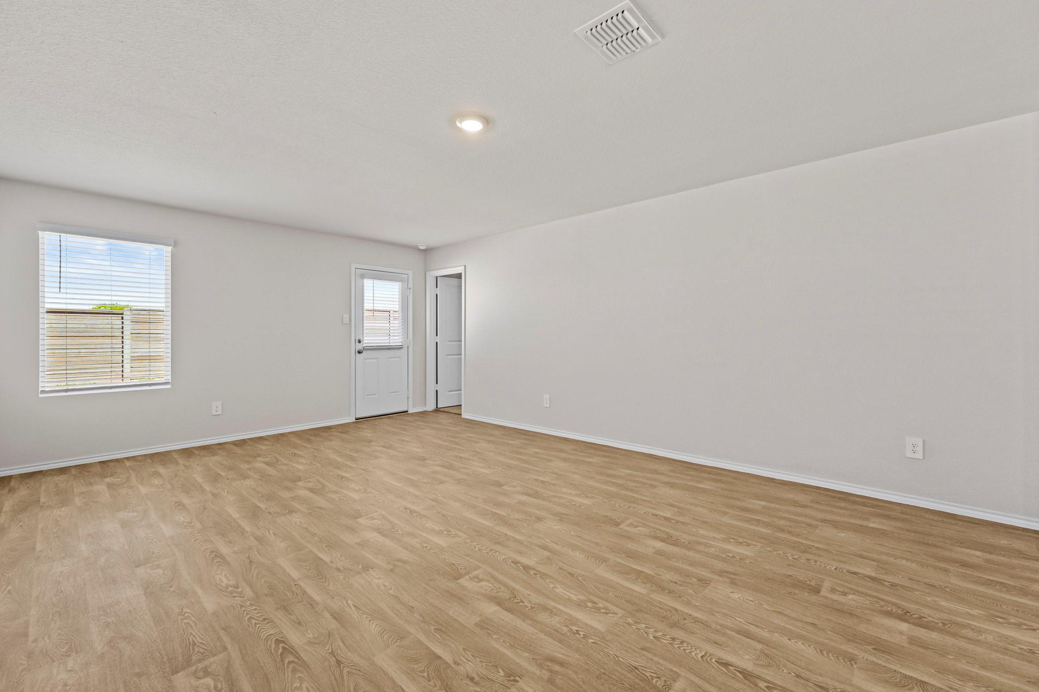 Home photo 19