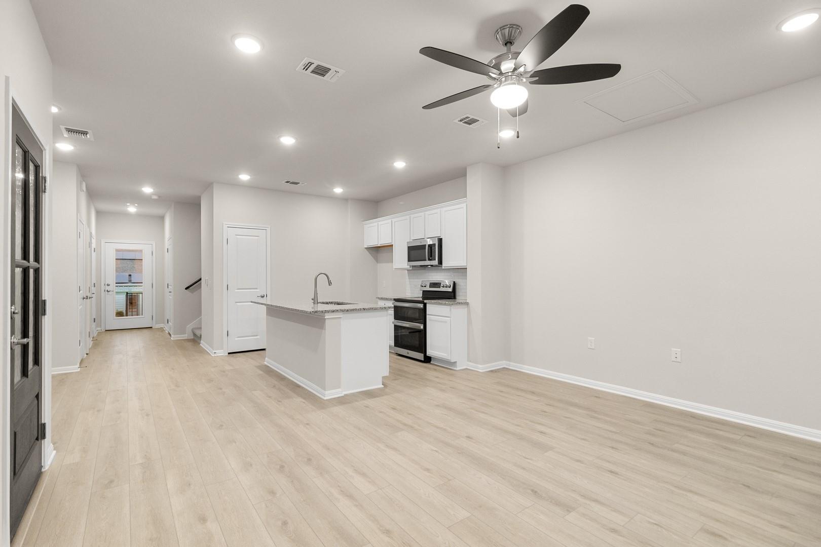 16714  Sonoma Breeze Dr in Manor