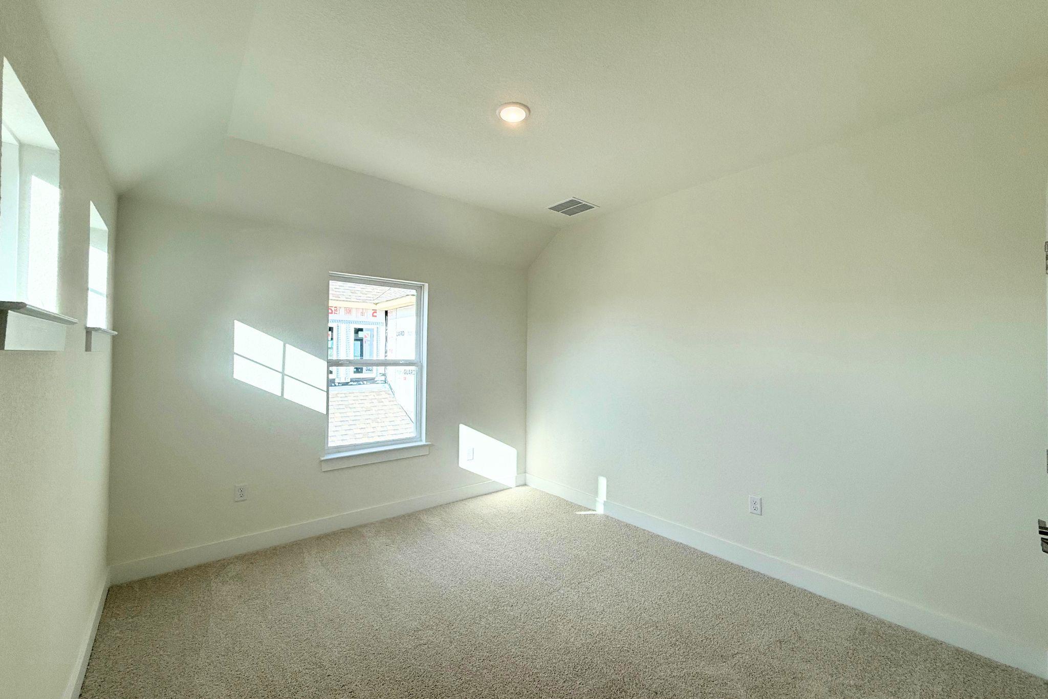 Home photo 18