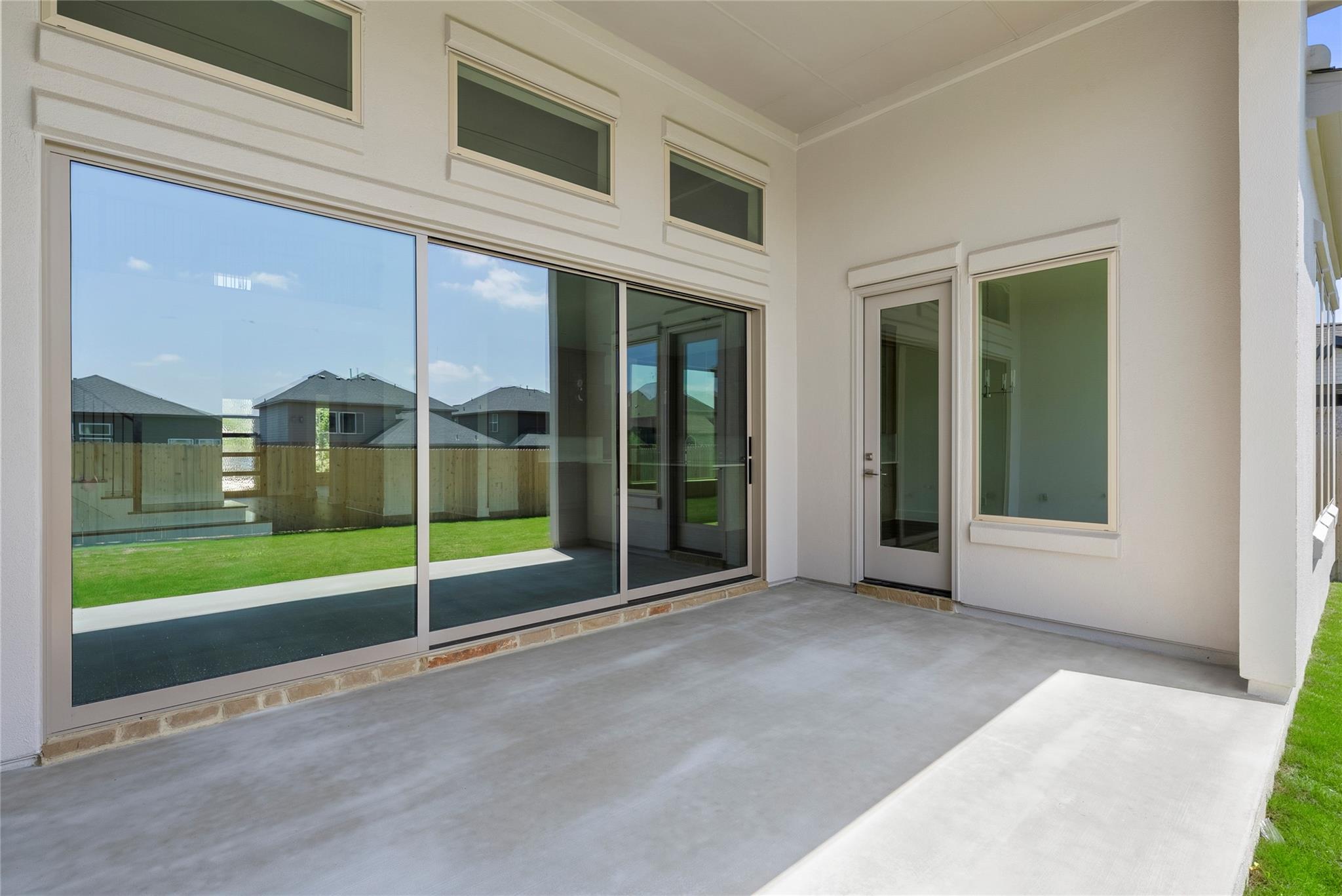 Home photo 19