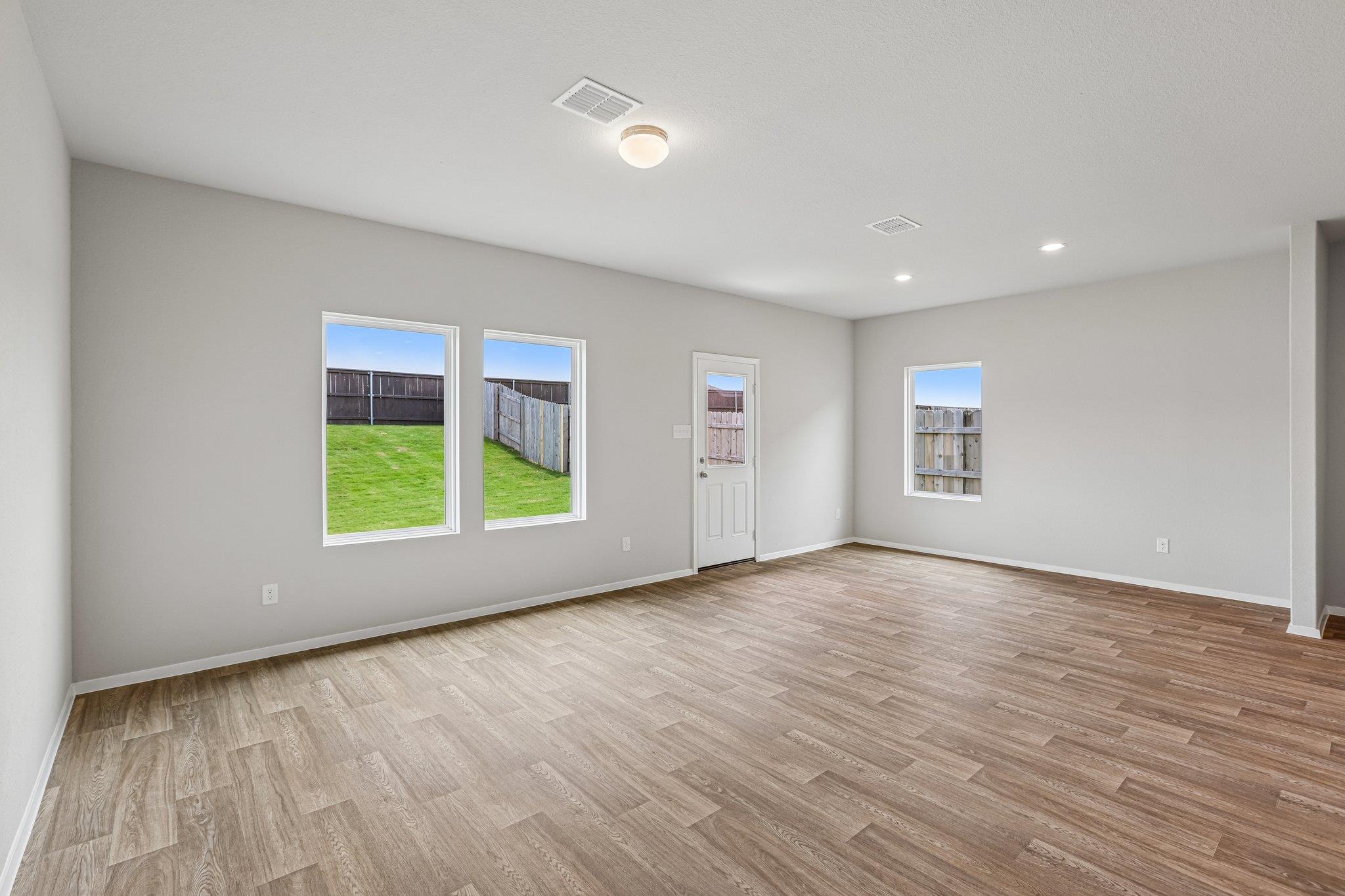 Home photo 15