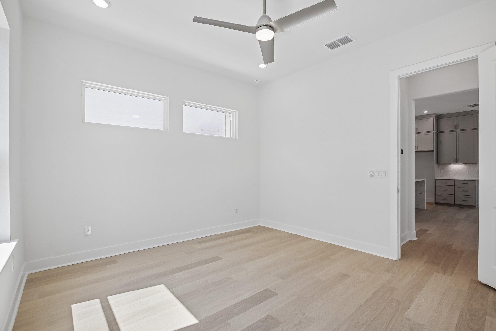 Home photo 18