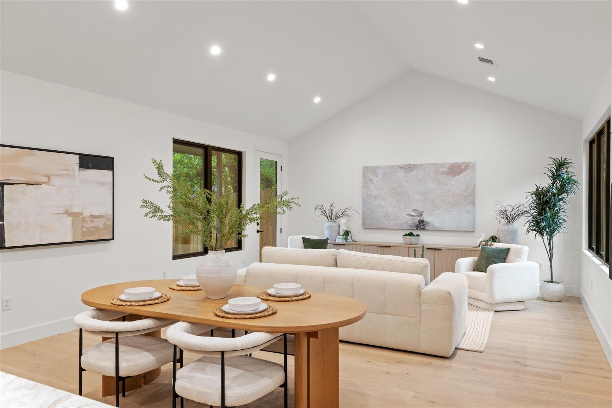 Home photo 4