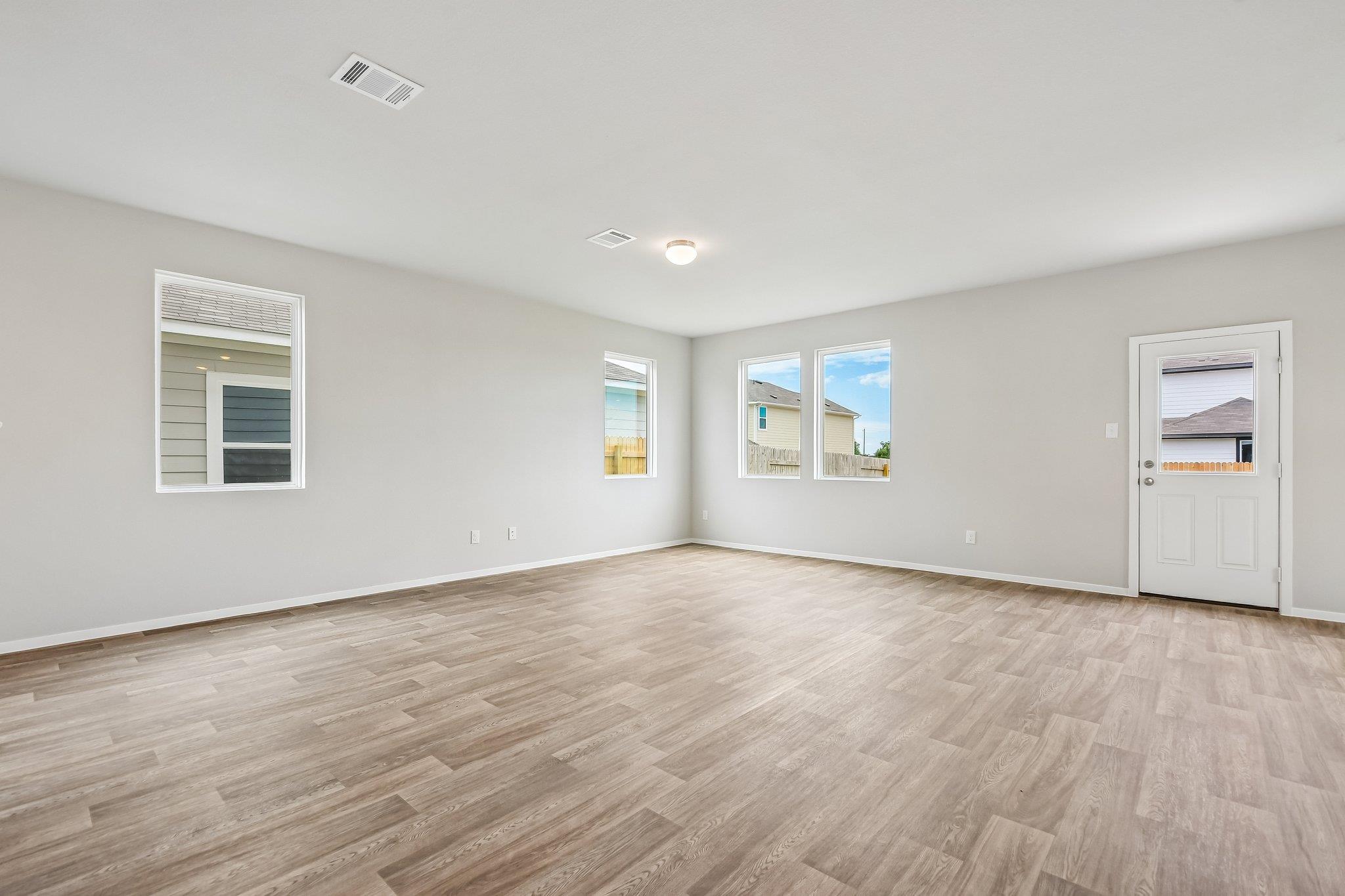 Home photo 17