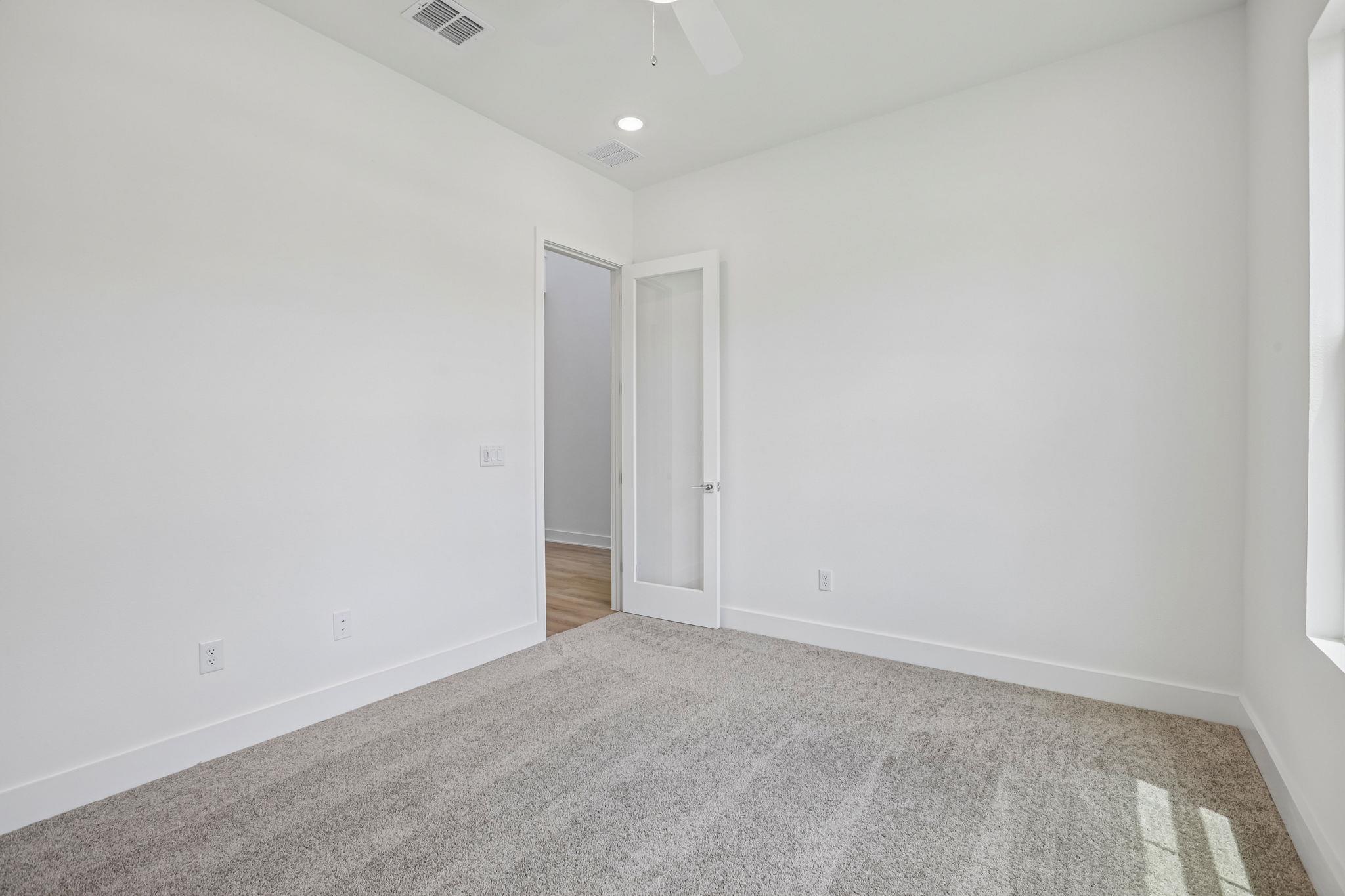 Home photo 12