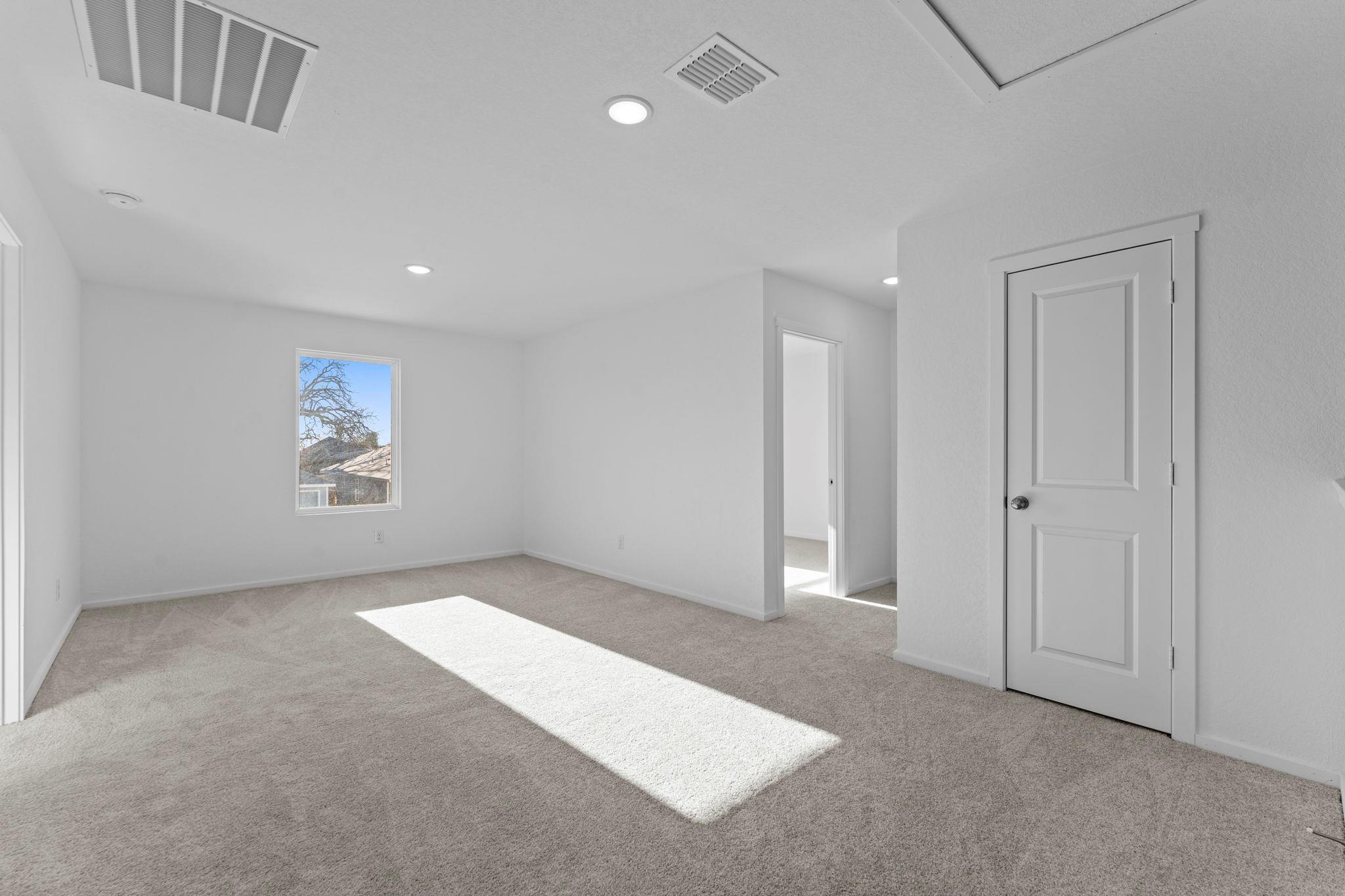 Home photo 17