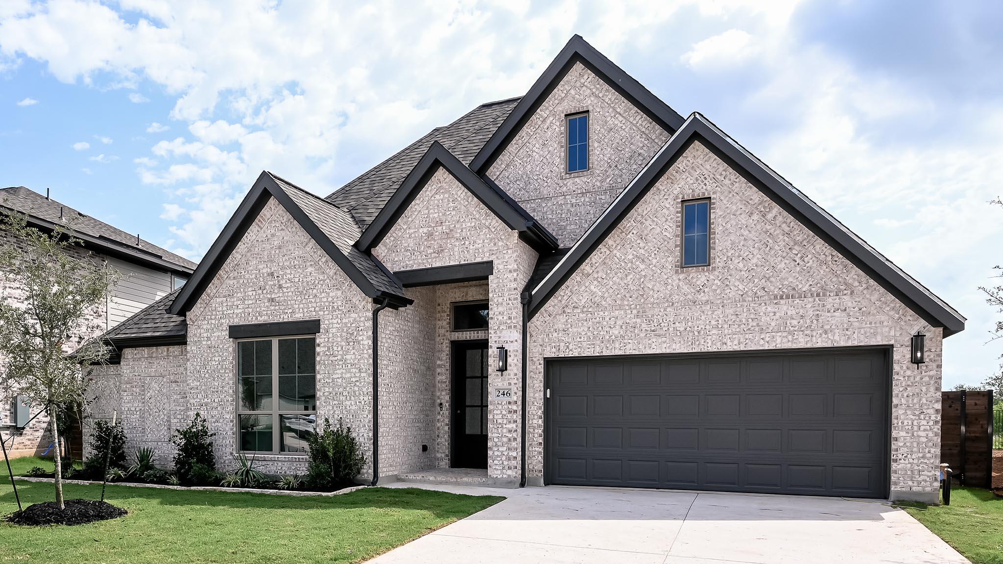 246  Melody Rd in Lockhart
