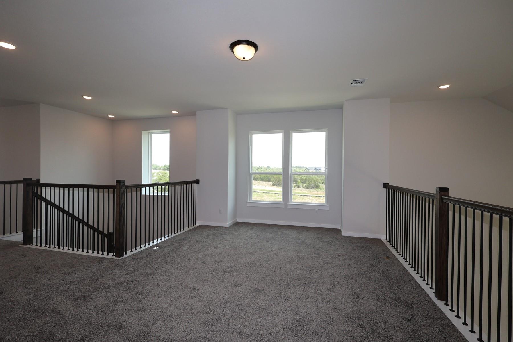 Home photo 17
