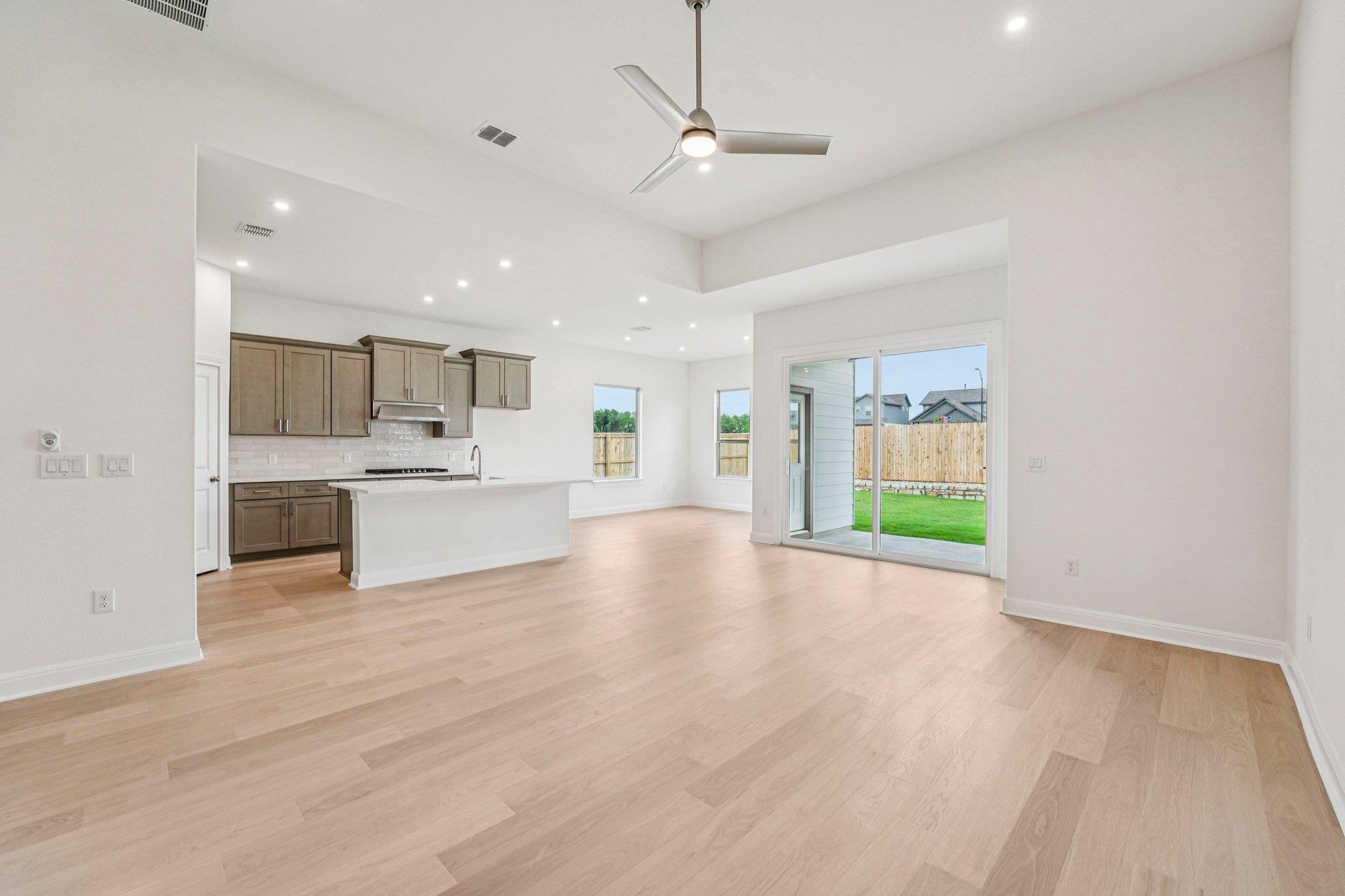 Home photo 4