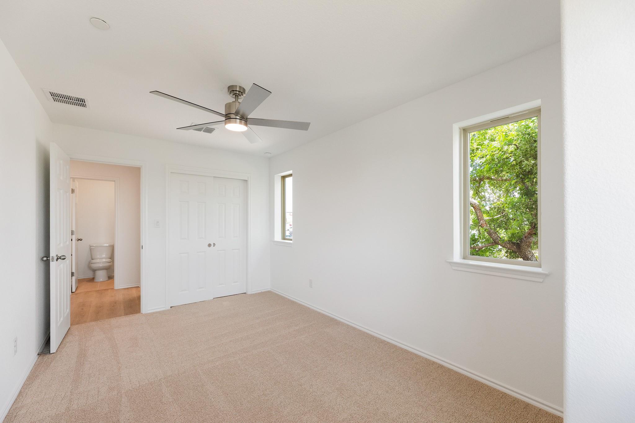 Home photo 18