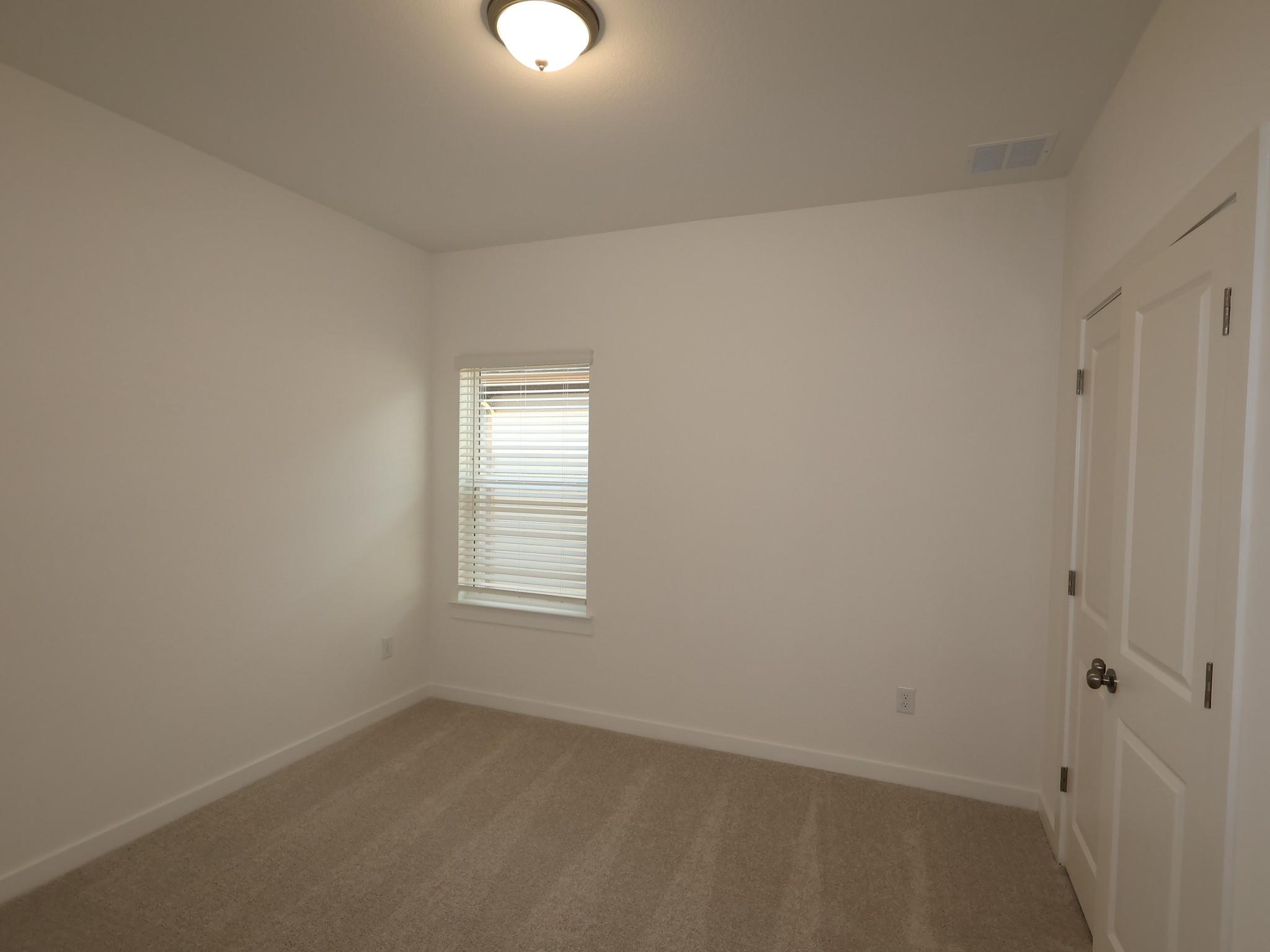 Home photo 17