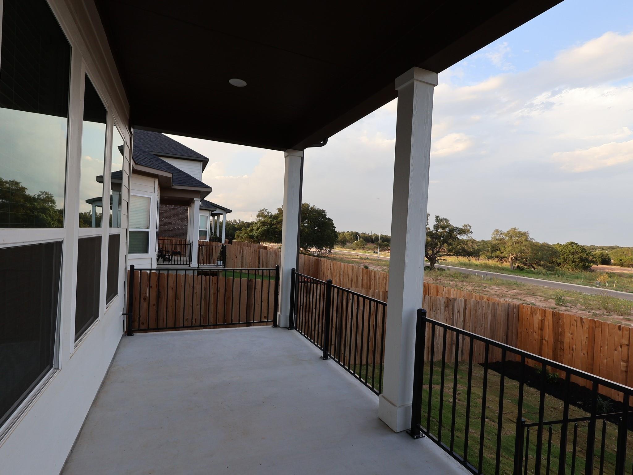 Home photo 19
