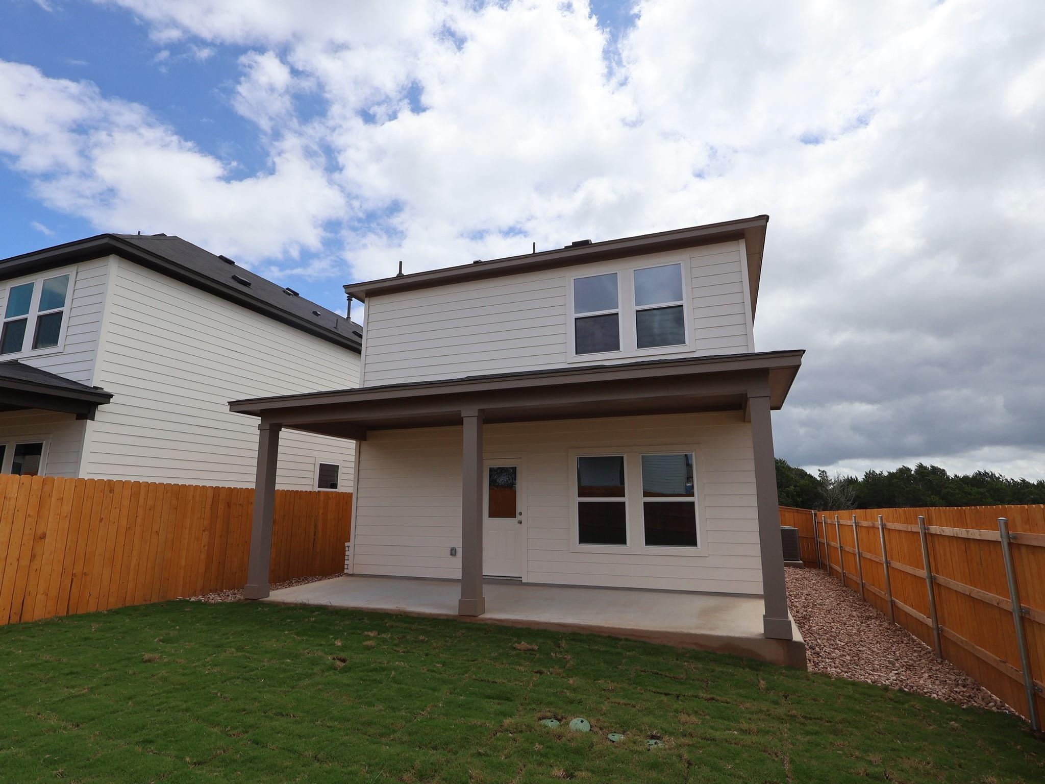 Home photo 19