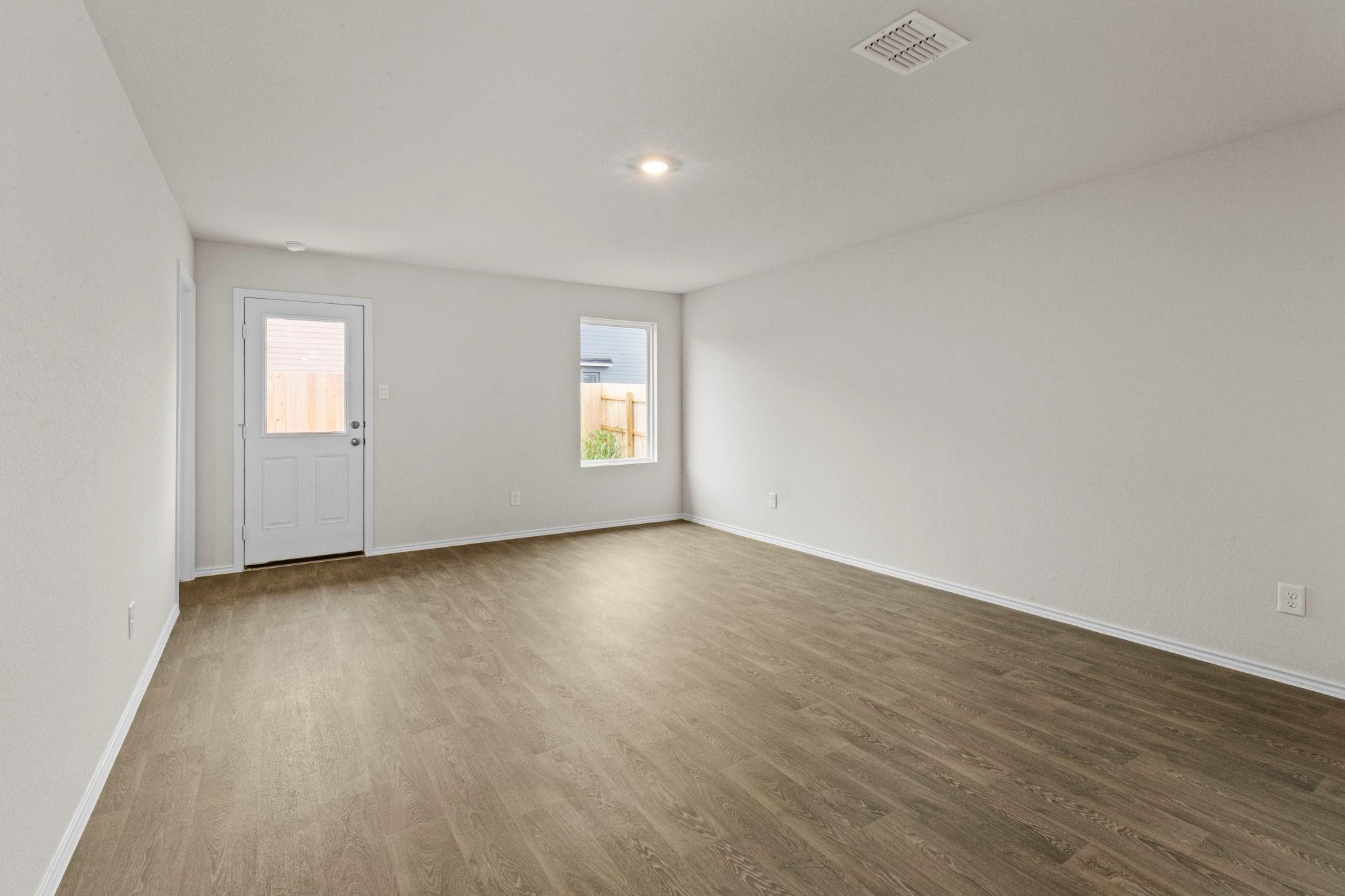 Home photo 19
