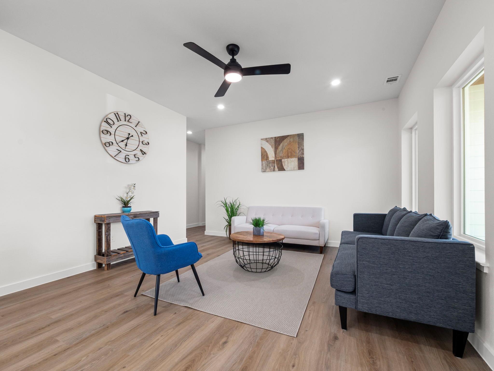 Home photo 4