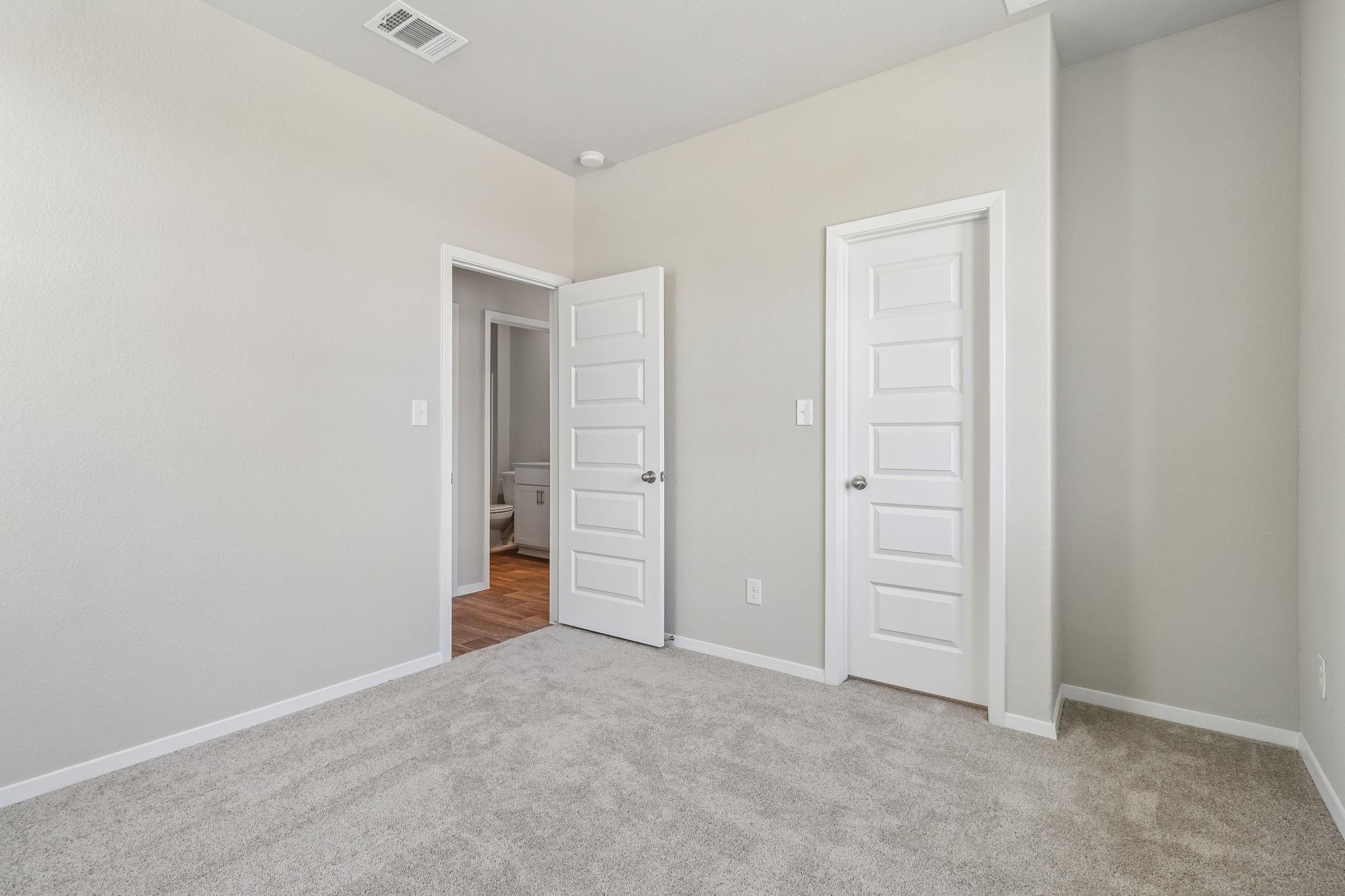 Home photo 21