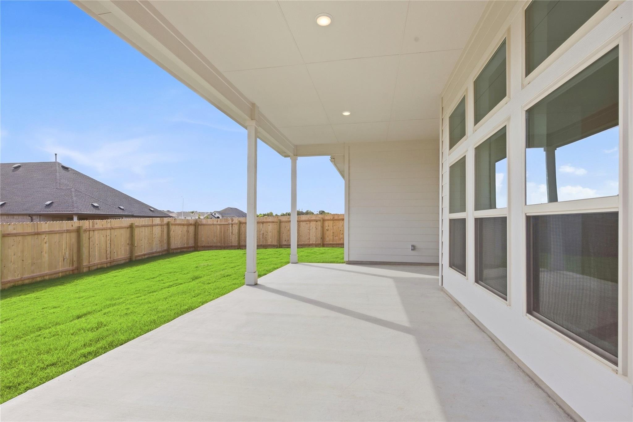 20413 Gillbrand Rd, Manor, TX — Carillon by DRB Homes — thumbnail 23