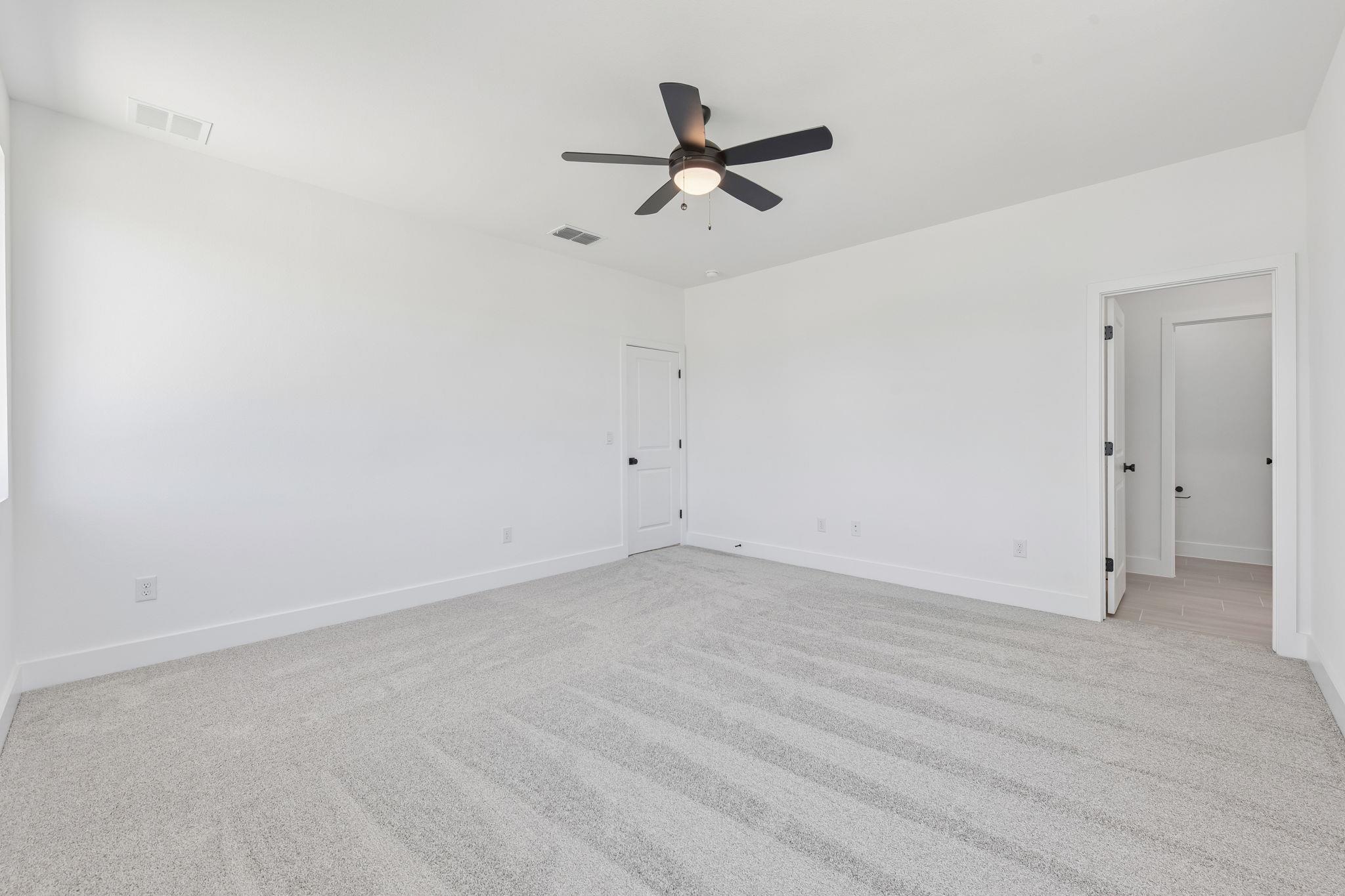 Home photo 14