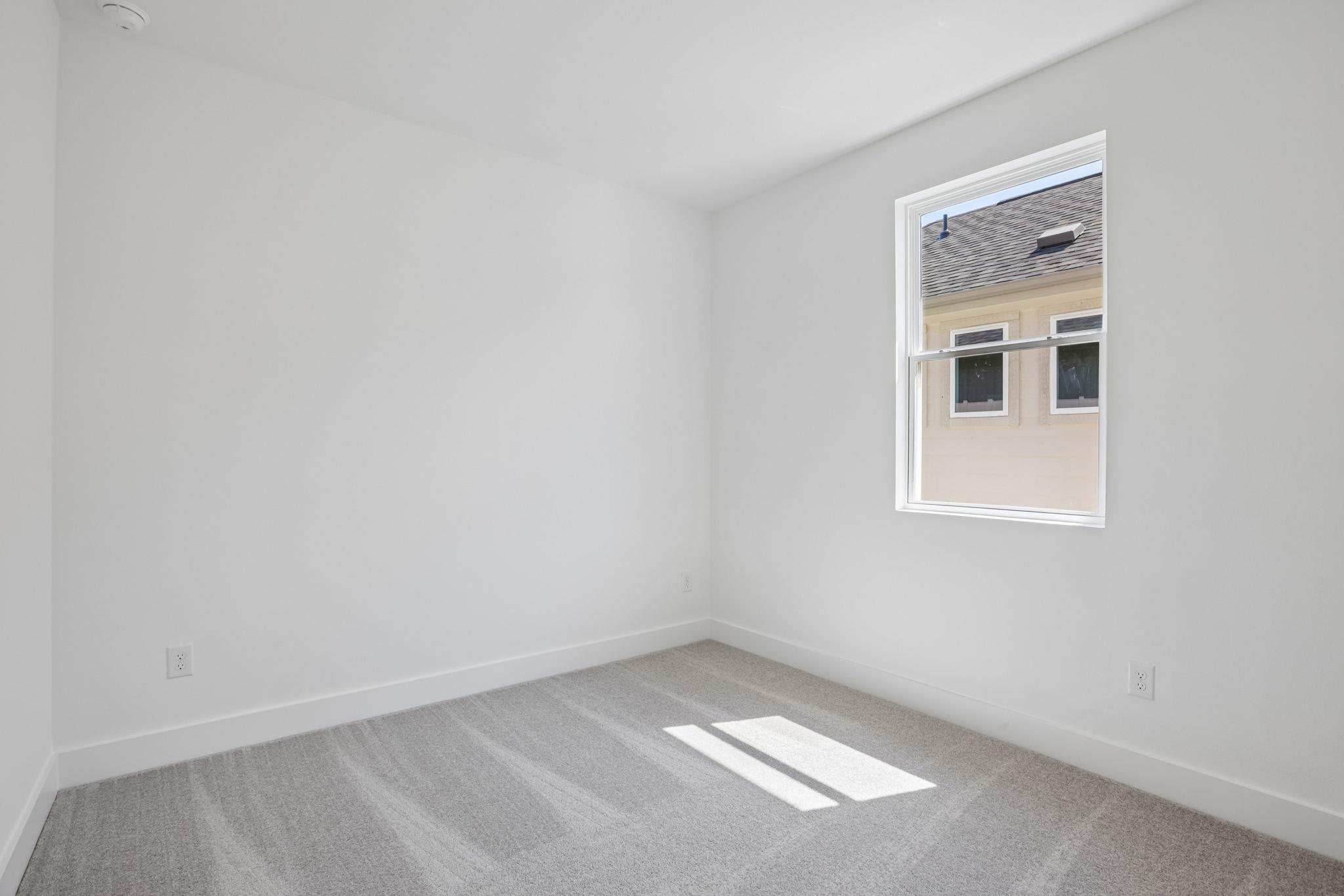 Home photo 19