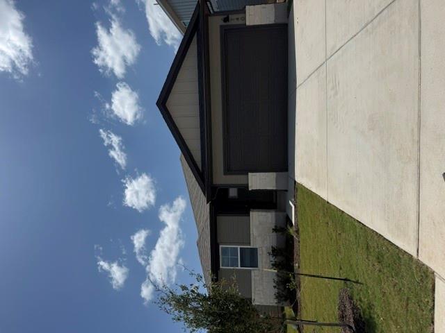 140  Woodbrook Dr in Georgetown
