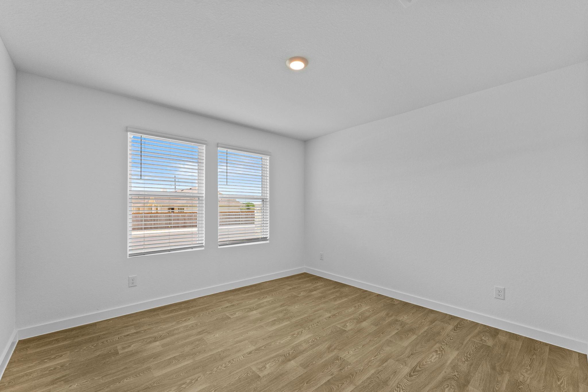 Home photo 17