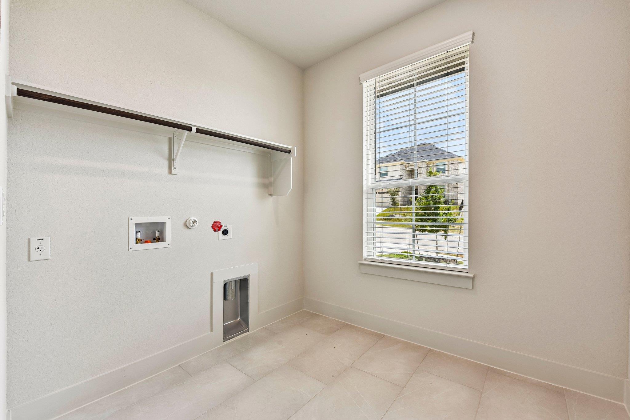 Home photo 21