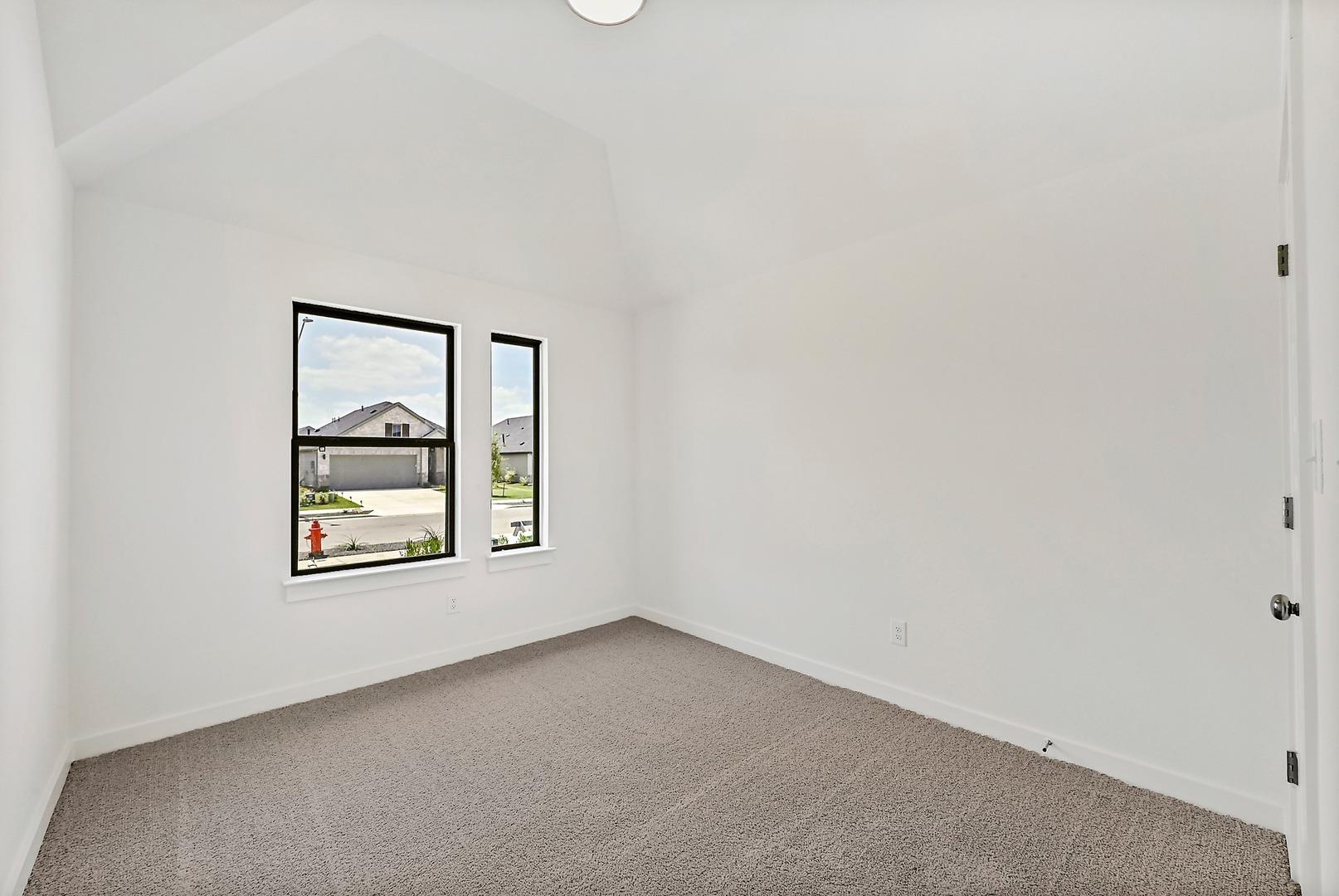 Home photo 22
