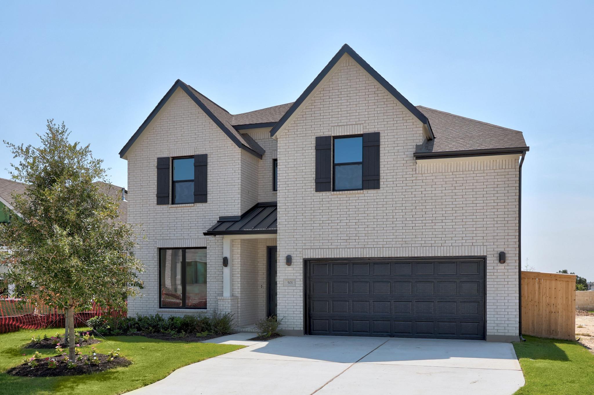 501  Snakeroot Trl in Georgetown