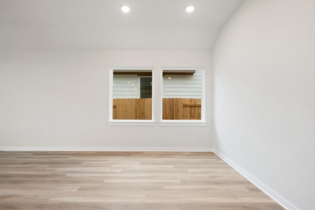 Home photo 14