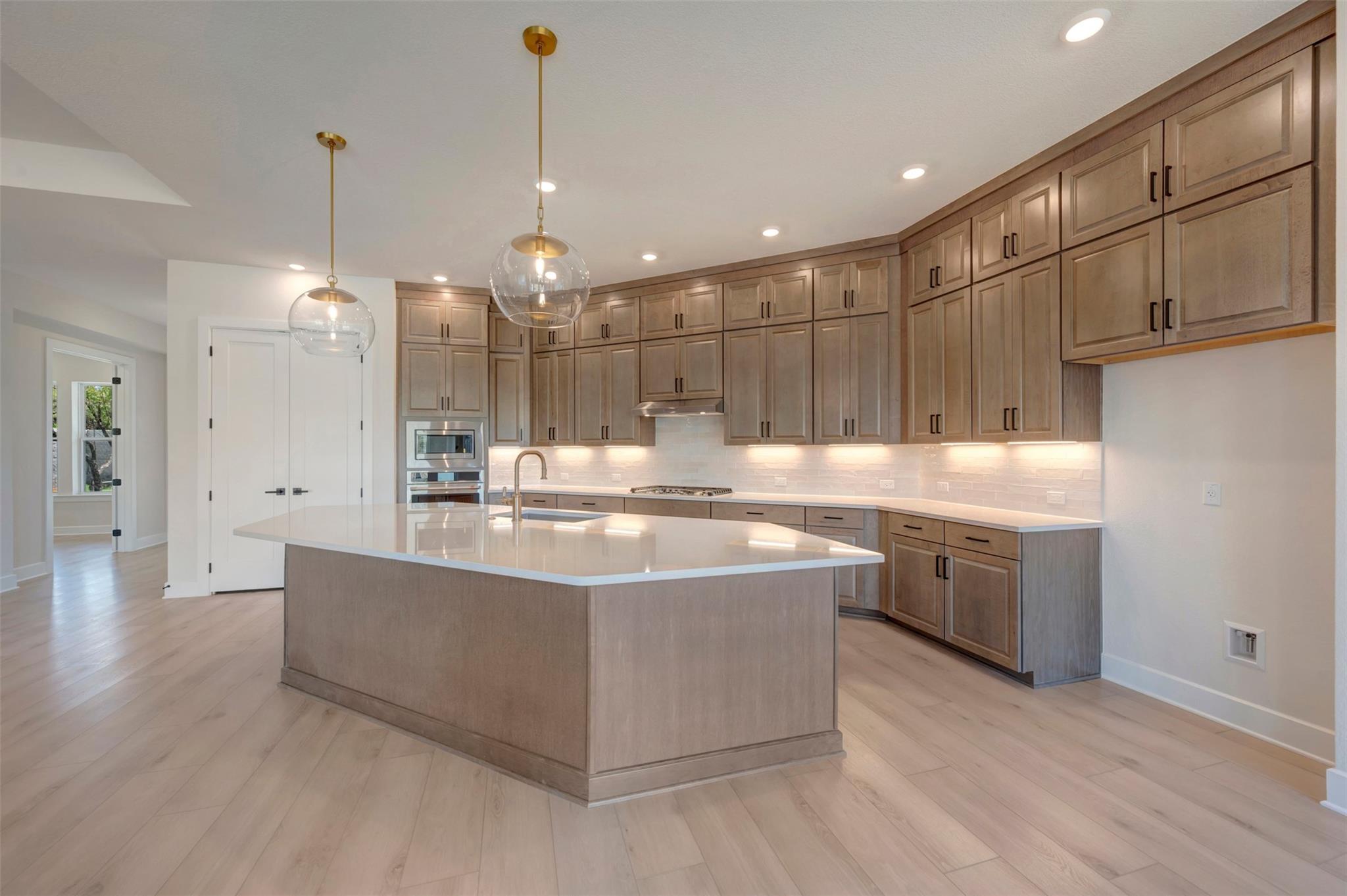 104 Rees Landing Rd, Spicewood, TX — Rees Landing Estates by David Weekley Homes — thumbnail 16