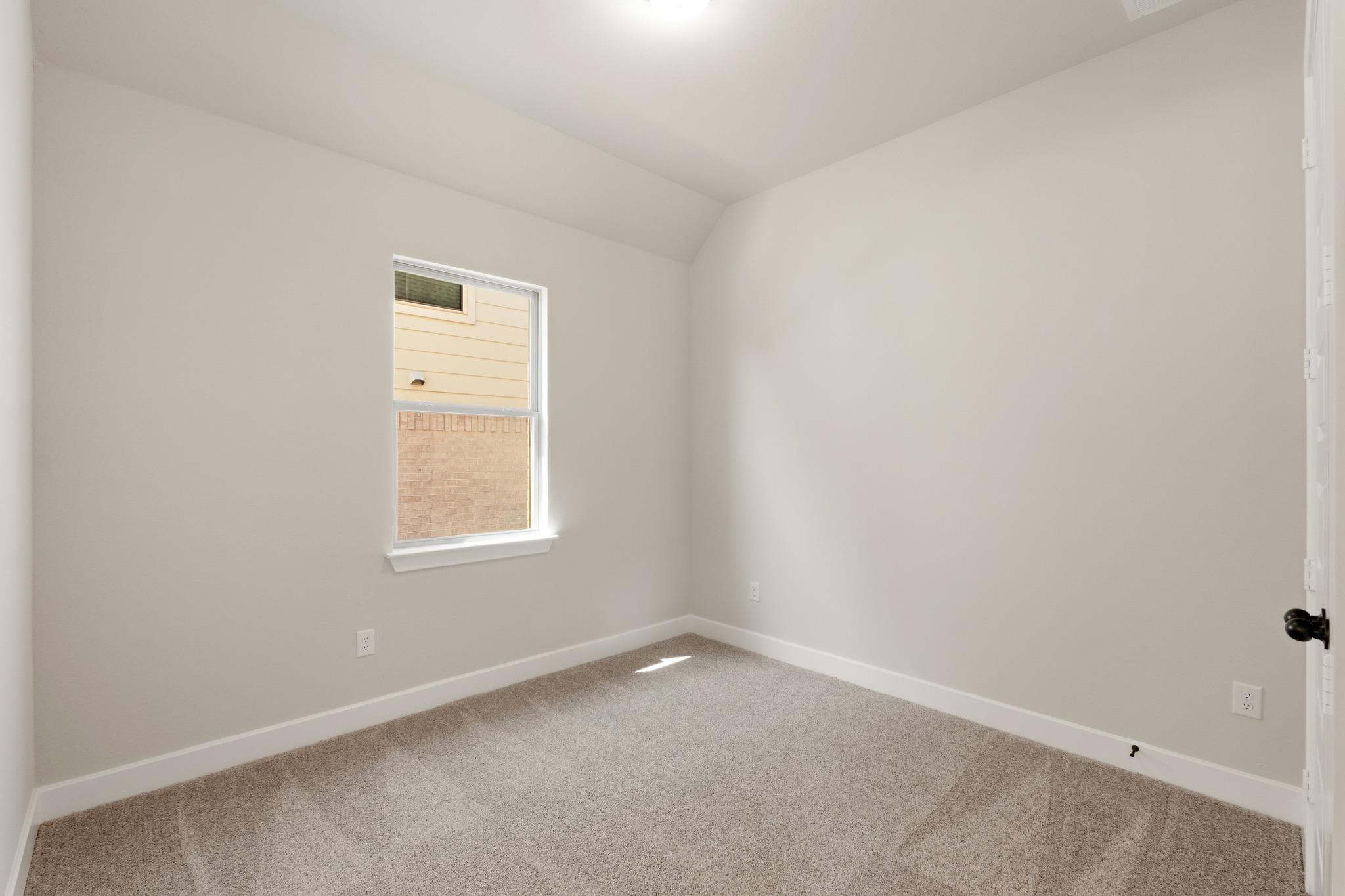 Home photo 23