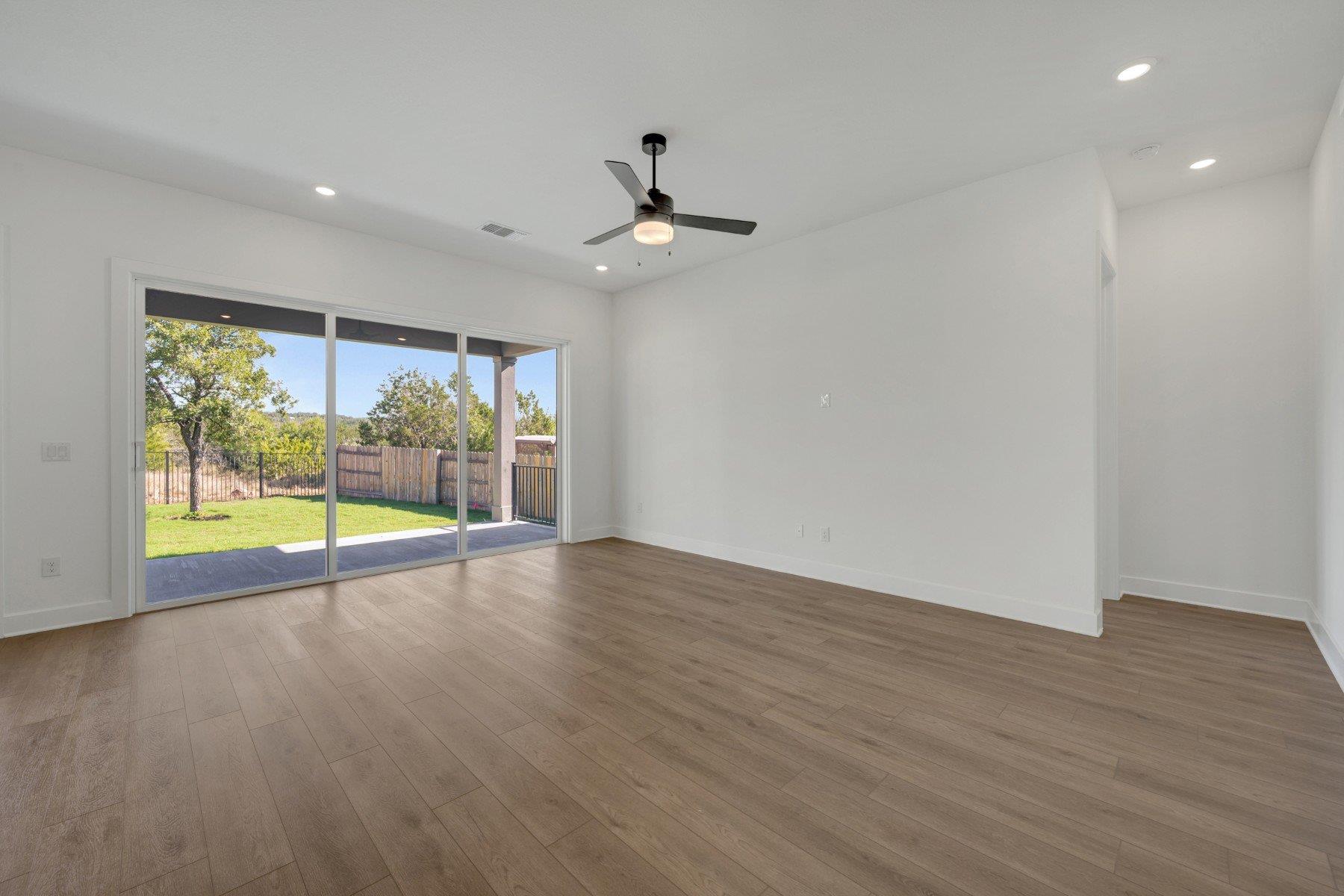 Home photo 17