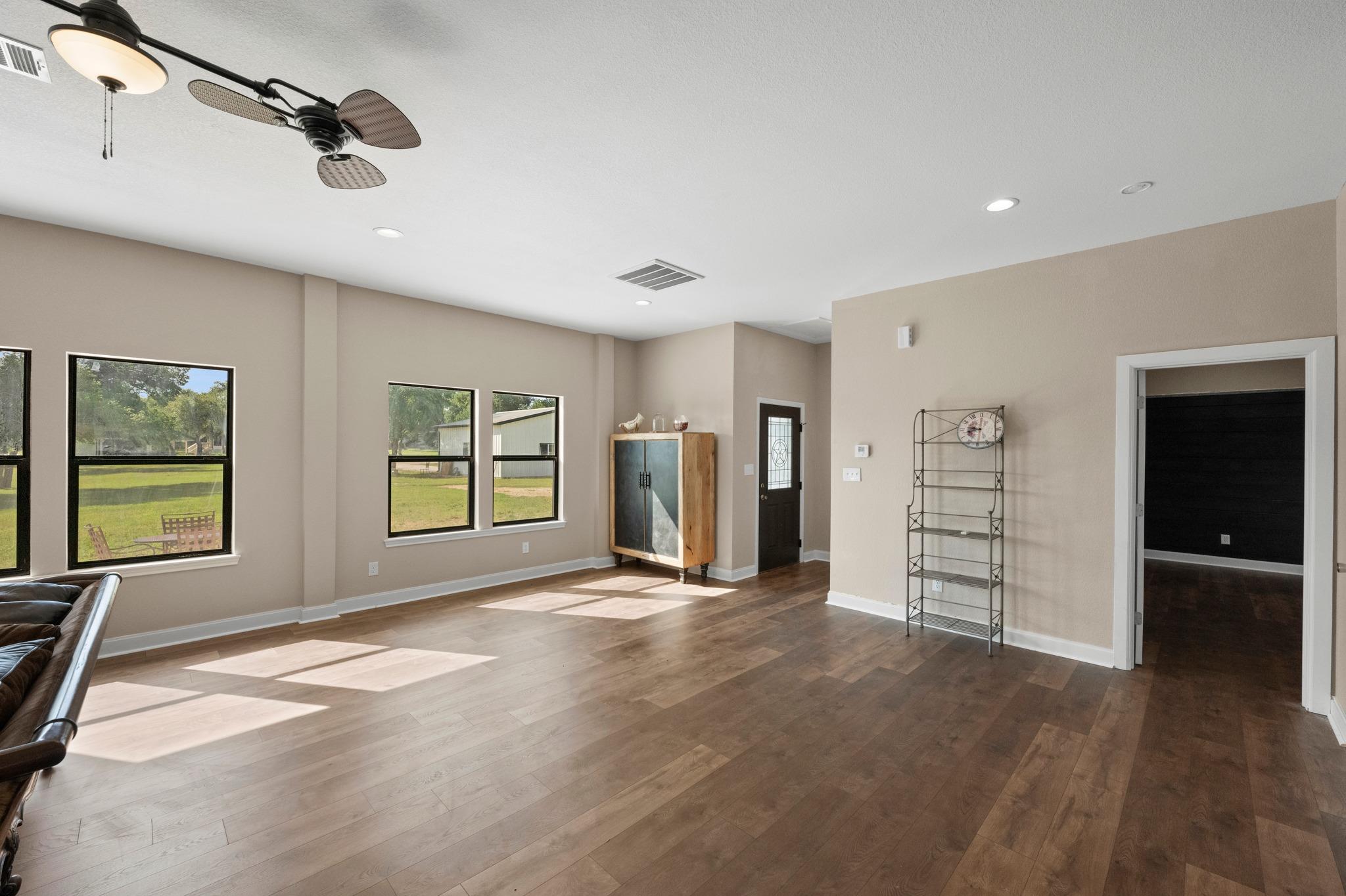 Home photo 4