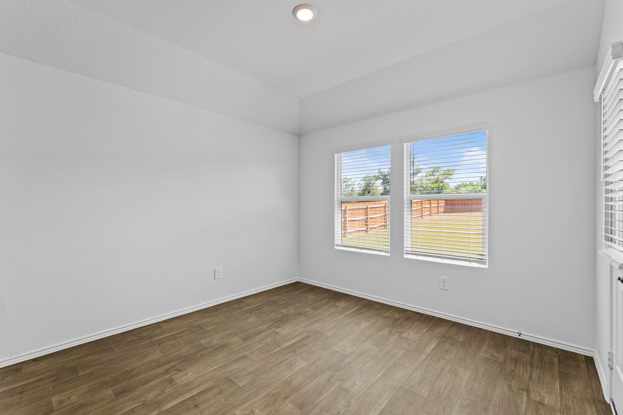 Home photo 19