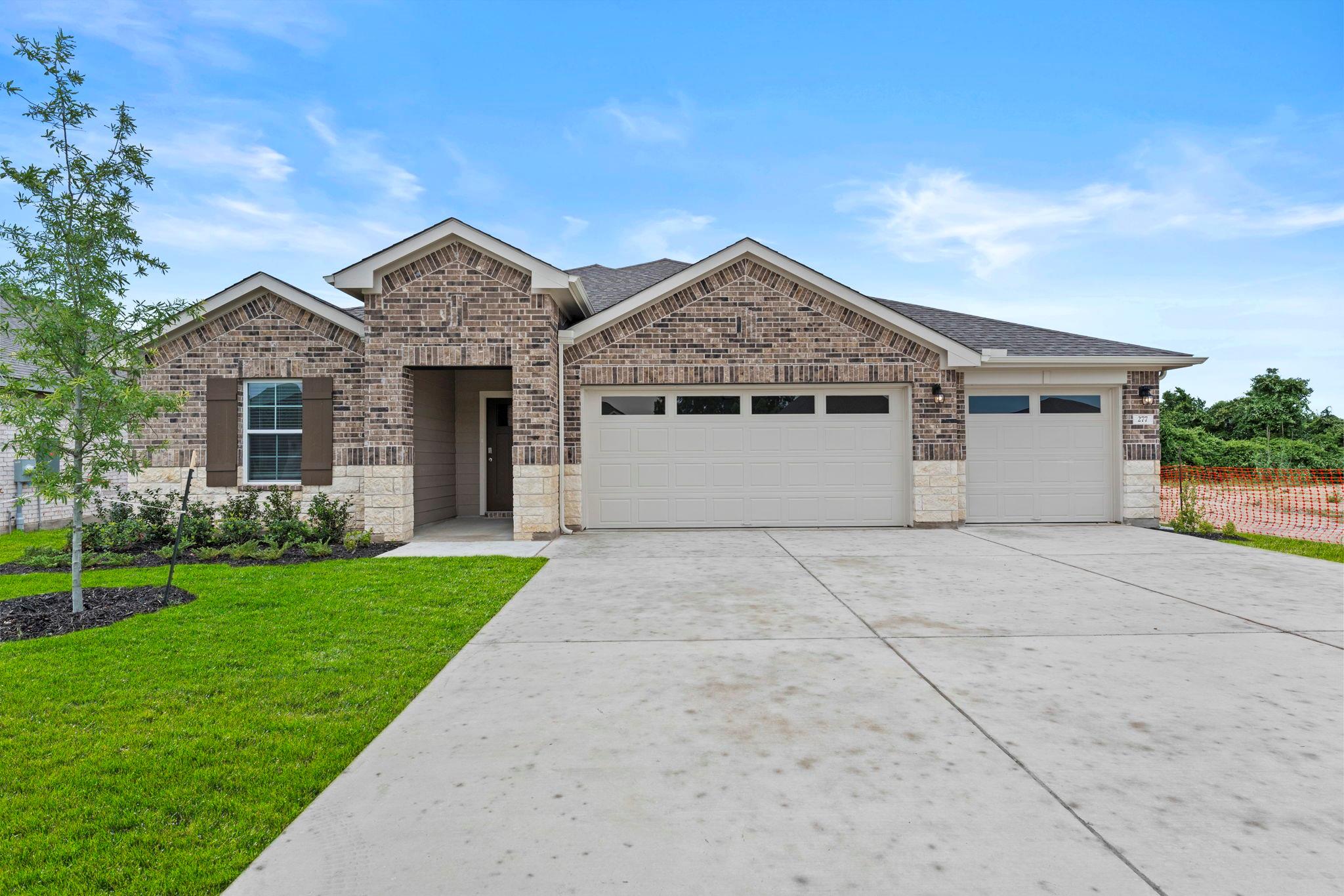 277  Rivers Edge Dr in Georgetown