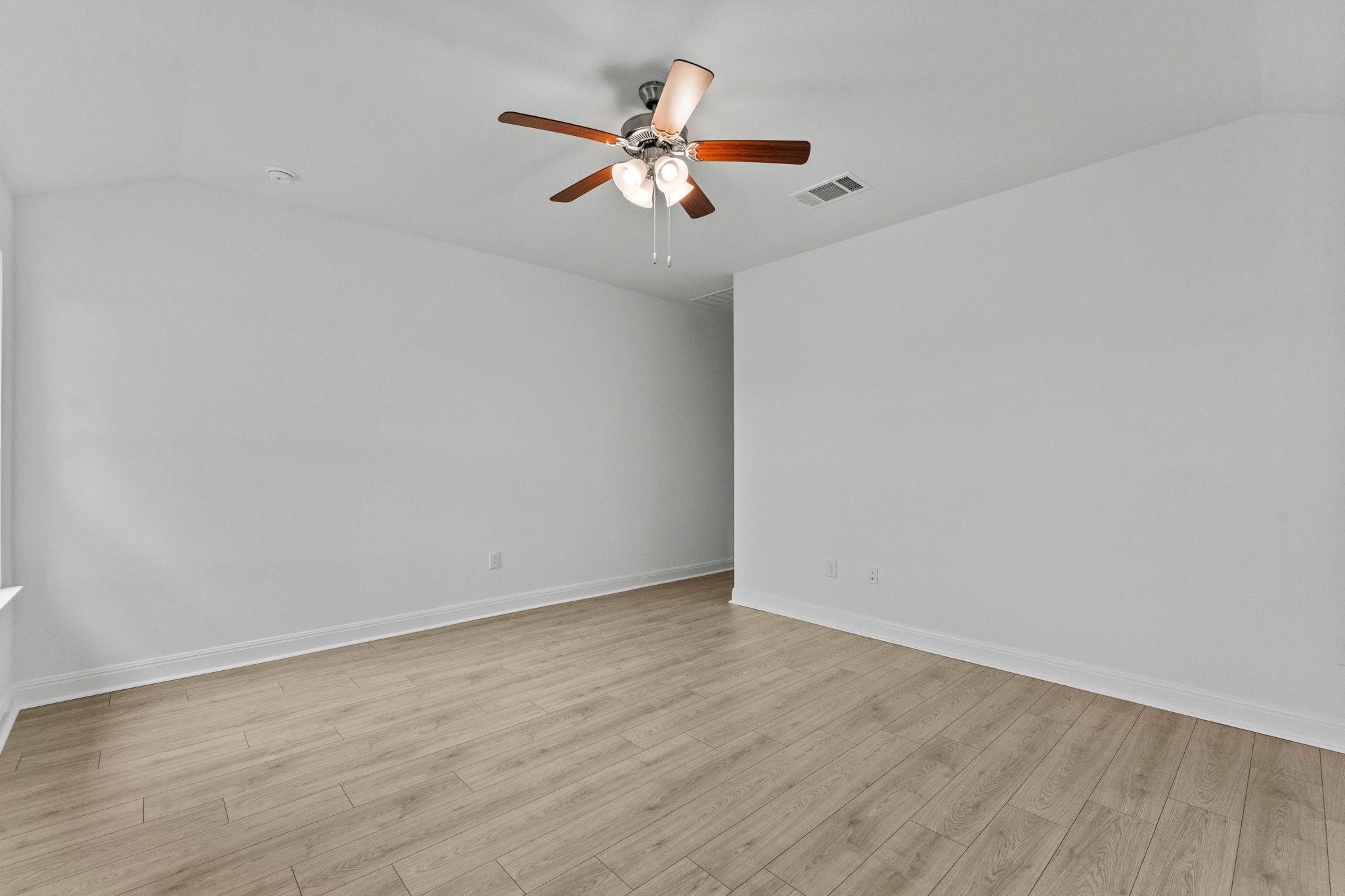 Home photo 14
