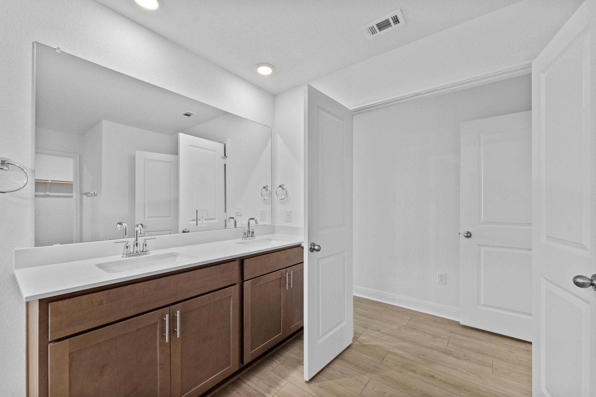 Home photo 4
