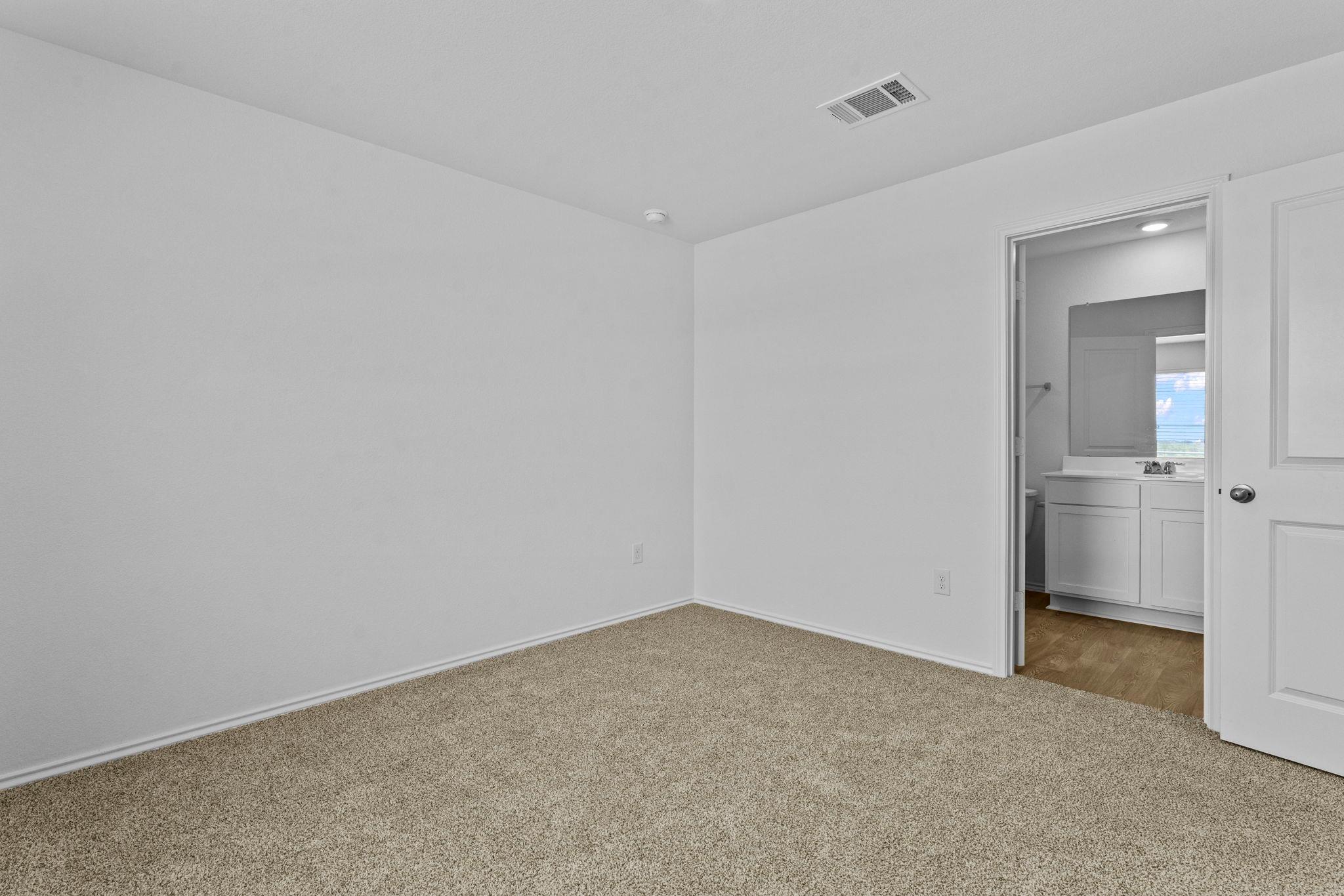 Home photo 17