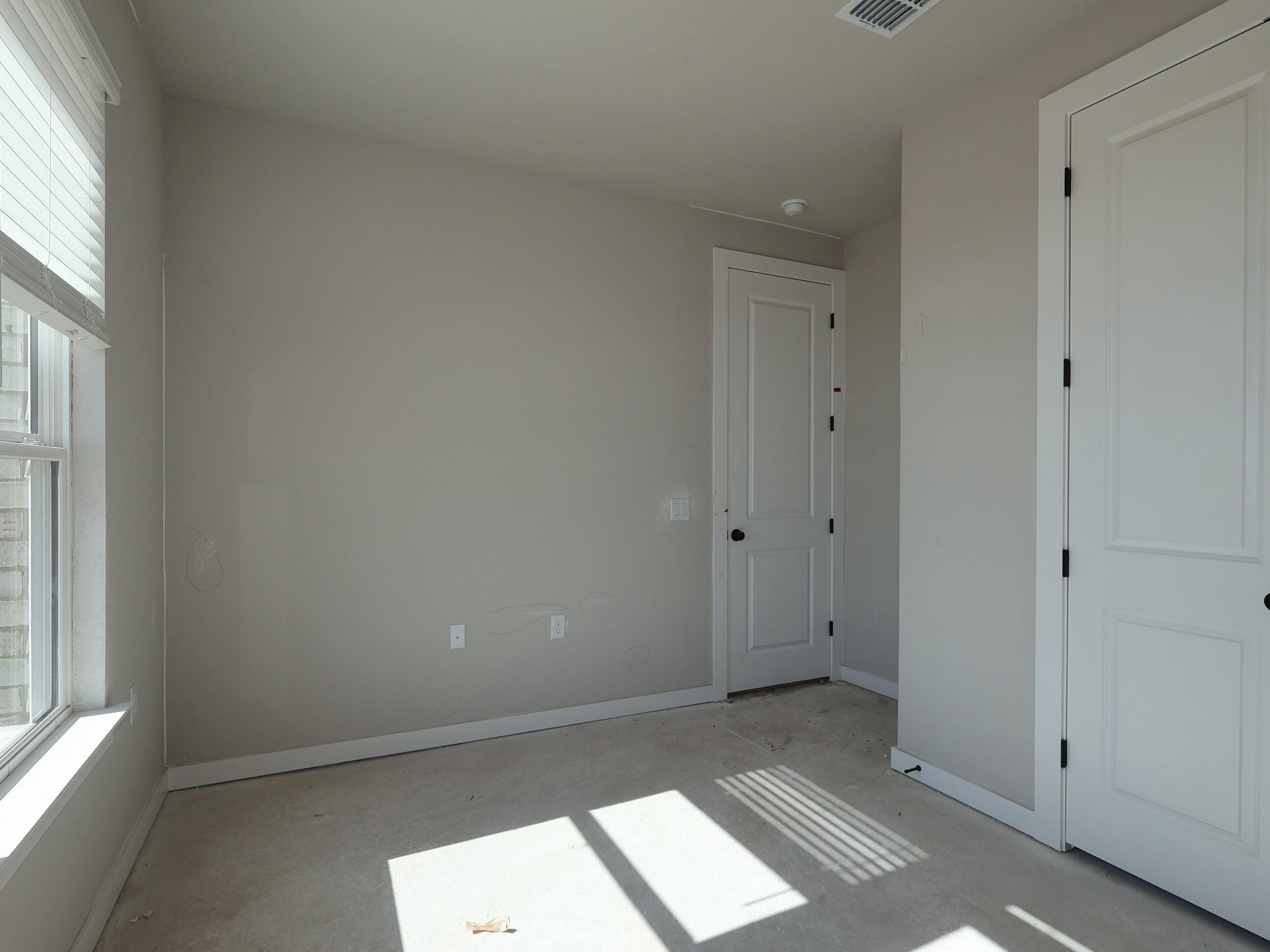 Home photo 14