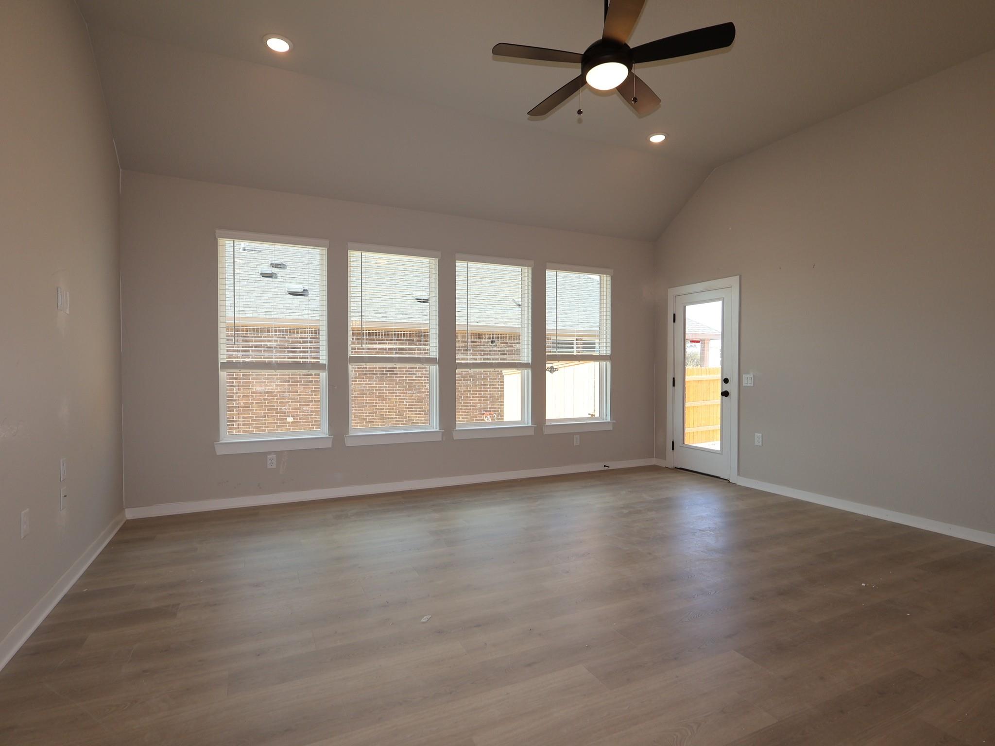 Home photo 4