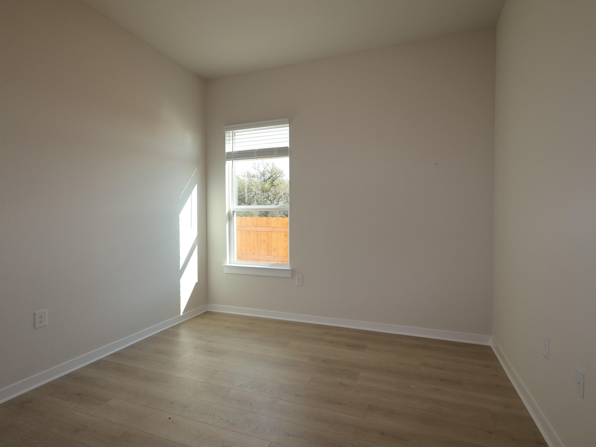 Home photo 22