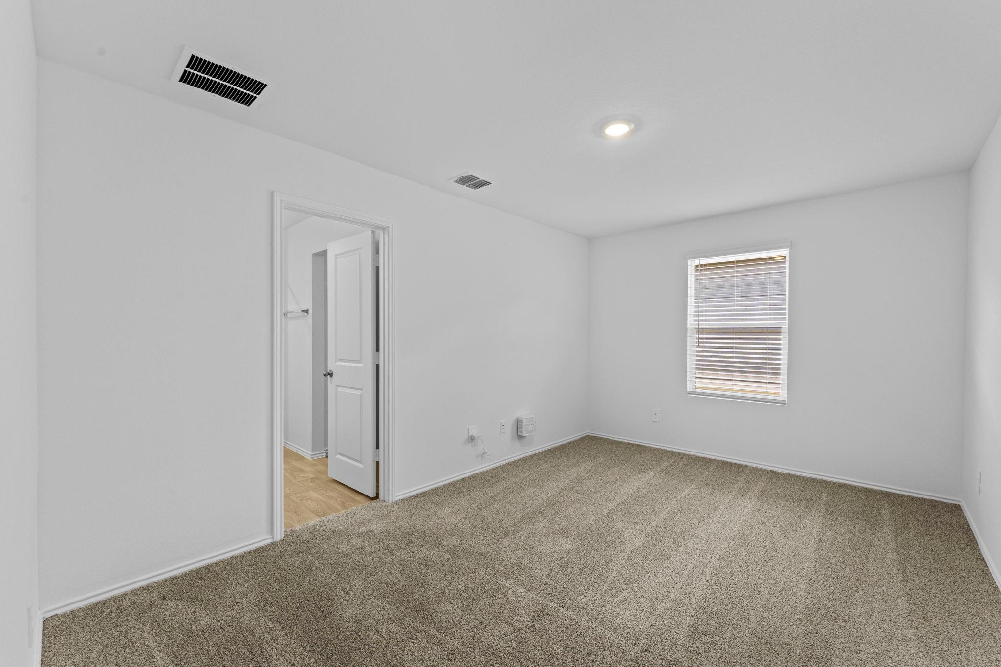 Home photo 17