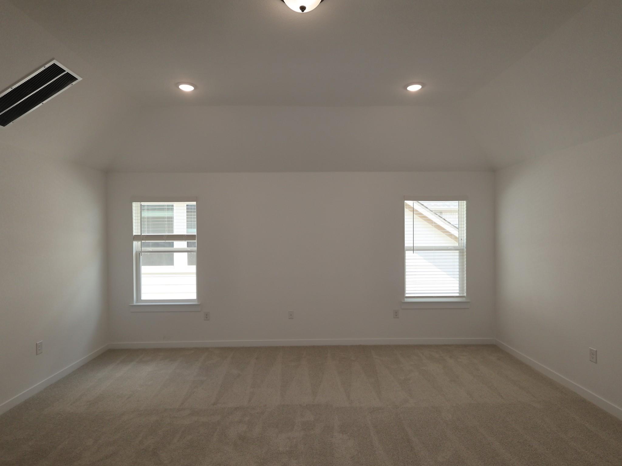 Home photo 17