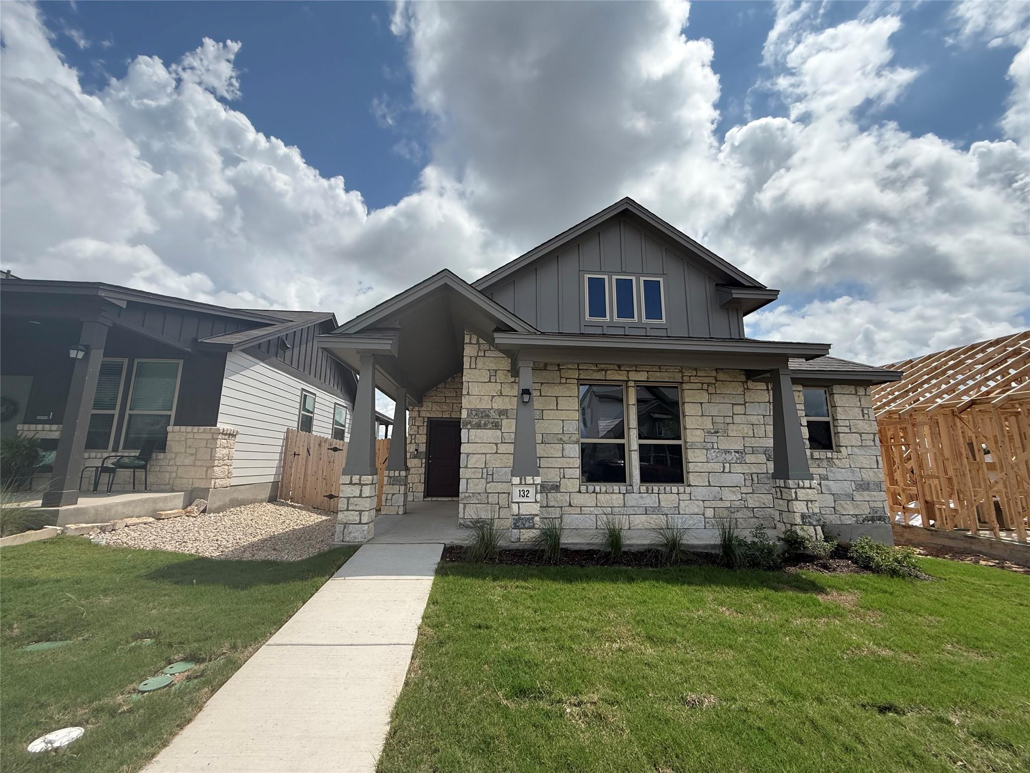 132  Tenny Ln in Kyle