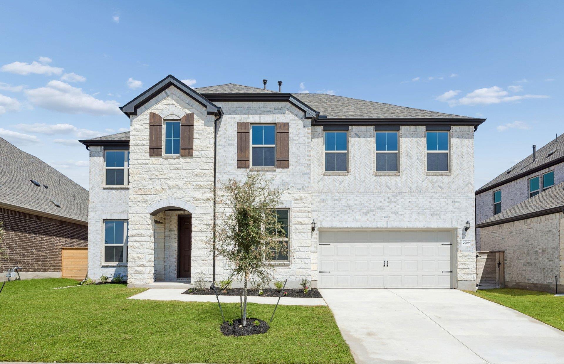 2909  Zuni Path in Leander