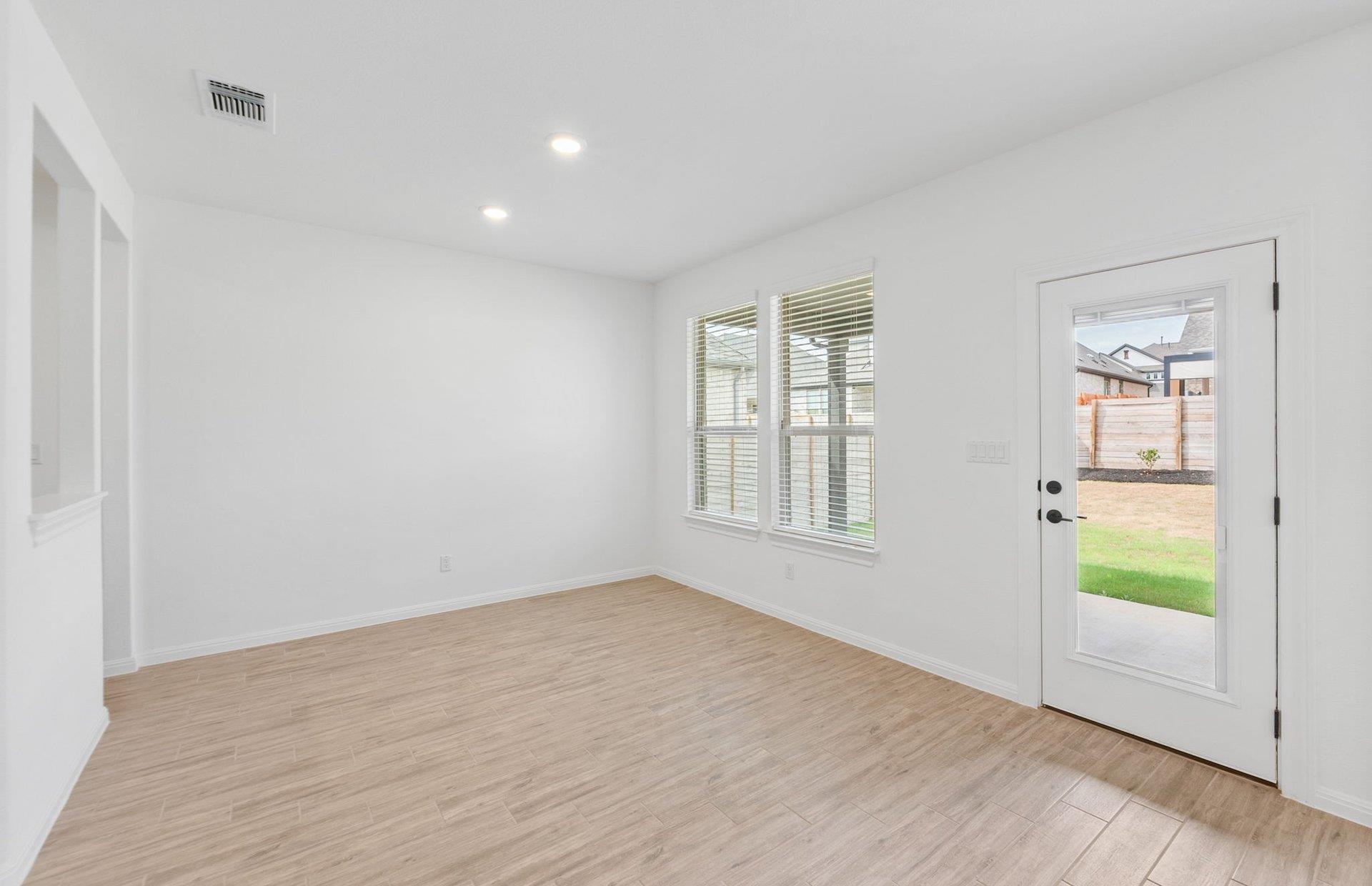 Home photo 12