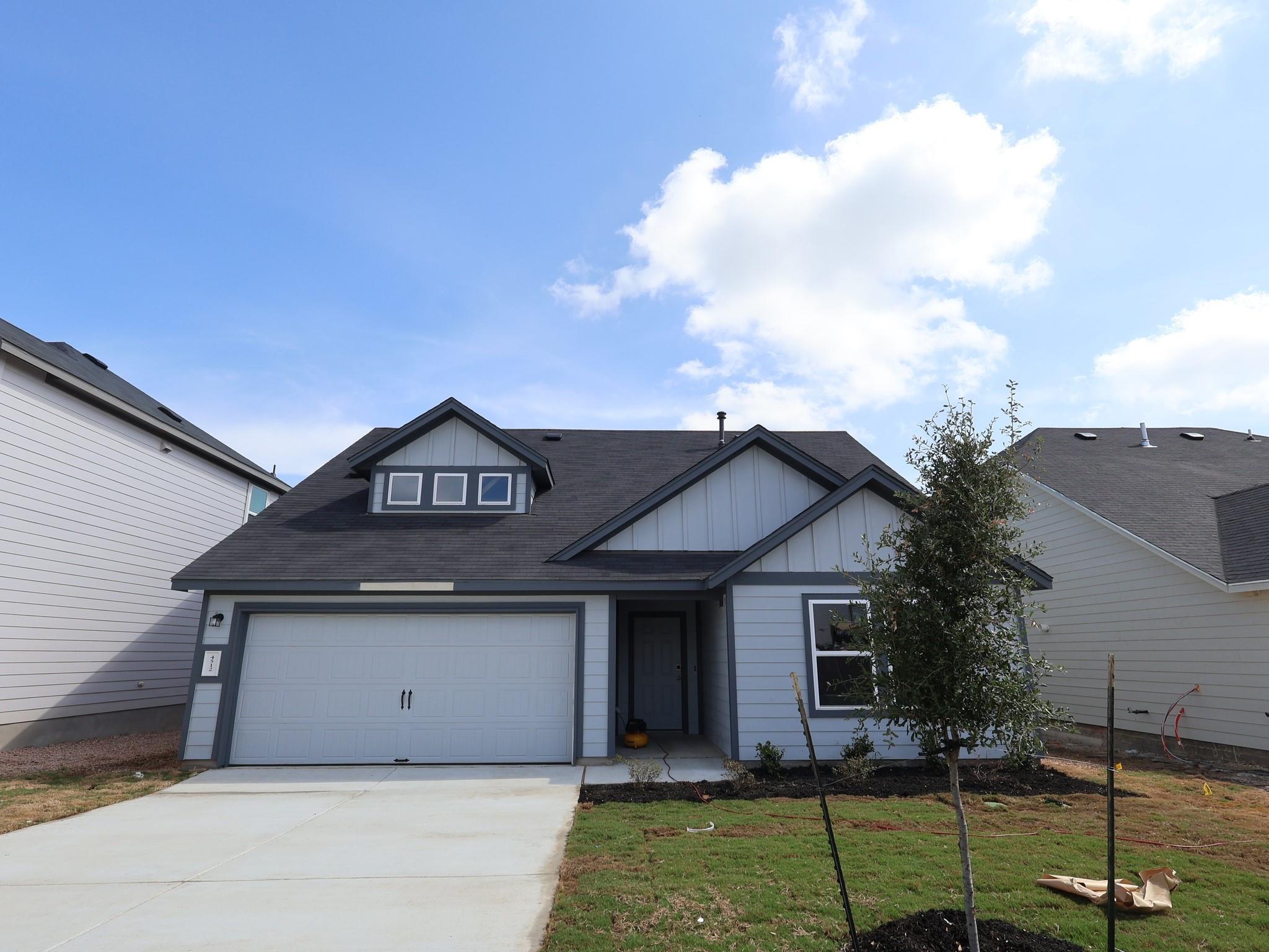 4512  Bridal Veil Dr in Austin